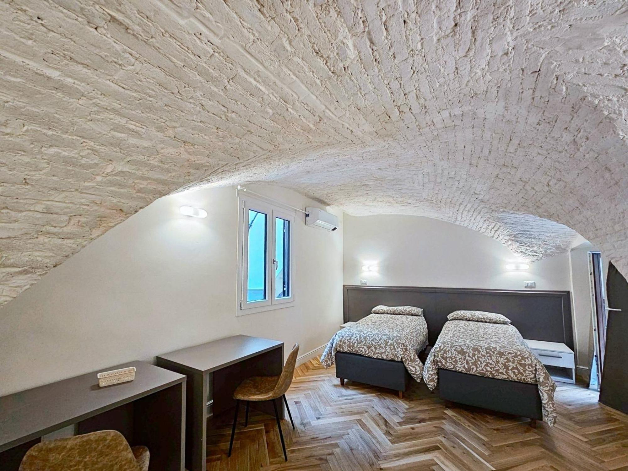 Apartamento Centralissimo Due Passi Dal Duomo Per Gruppi Florença