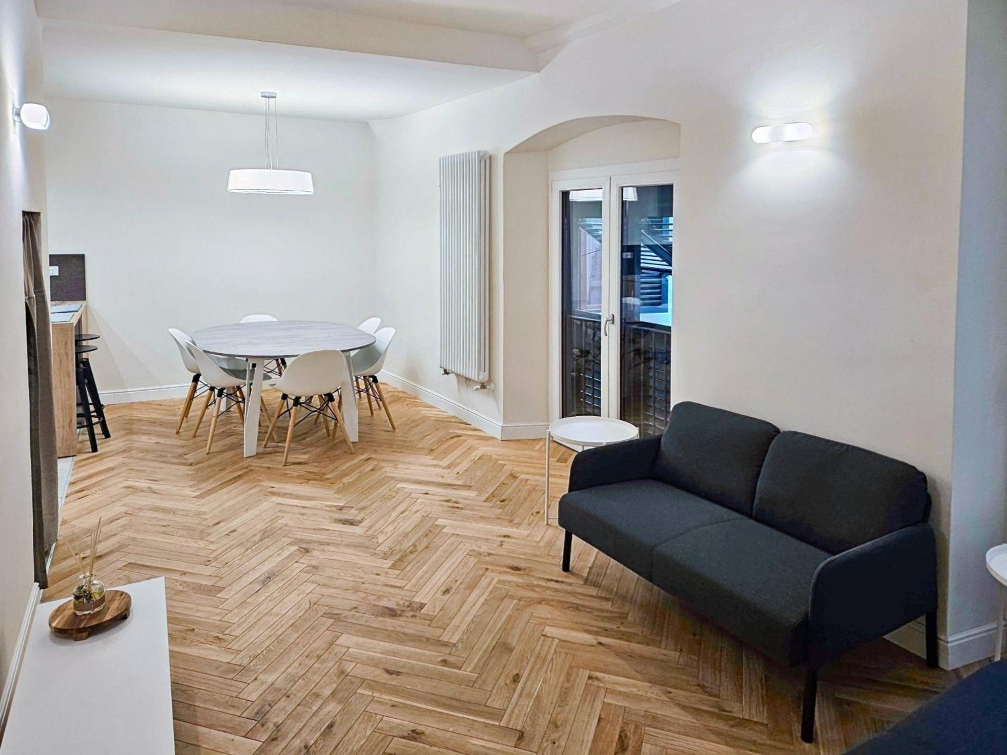 Apartamento Centralissimo Due Passi Dal Duomo Per Gruppi