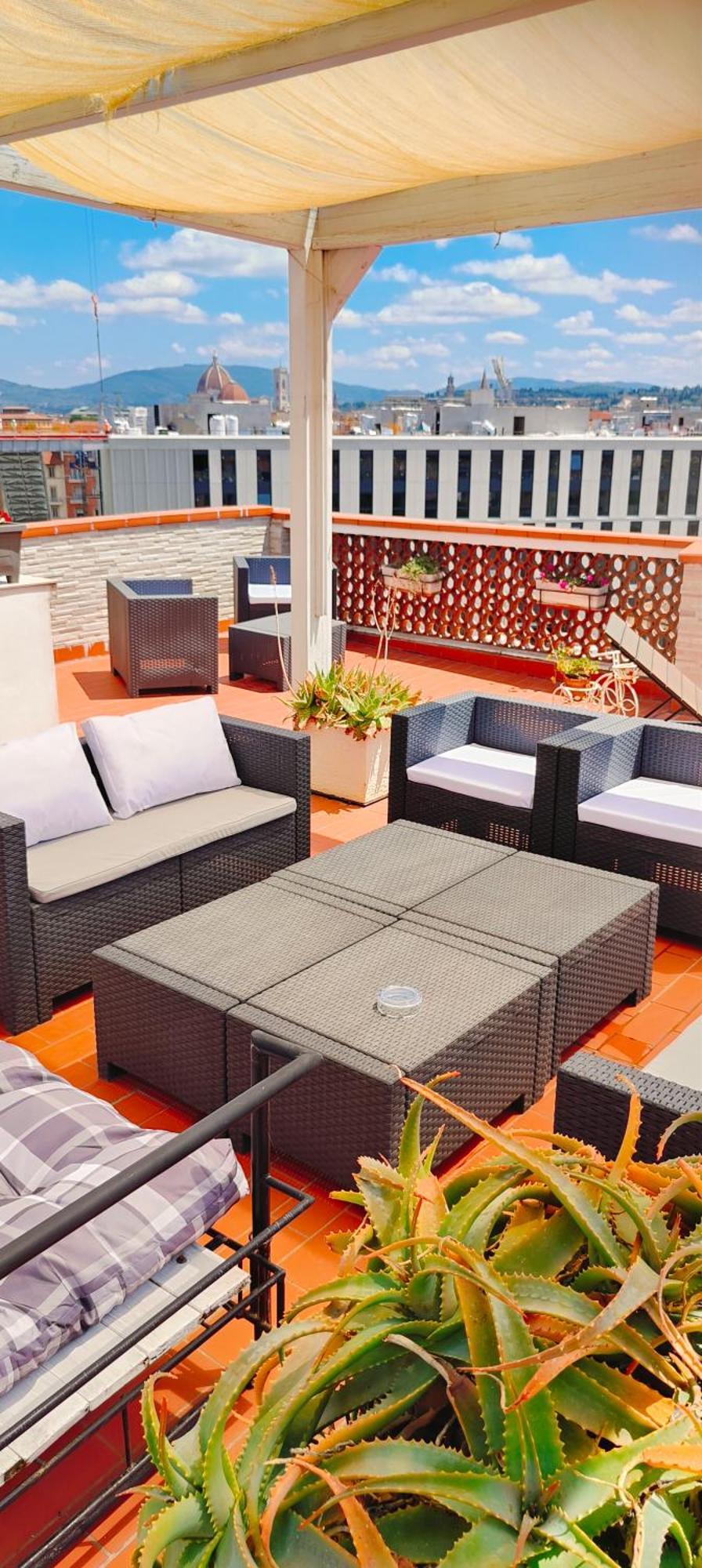 Panoramic Luxury Little Penthouse *