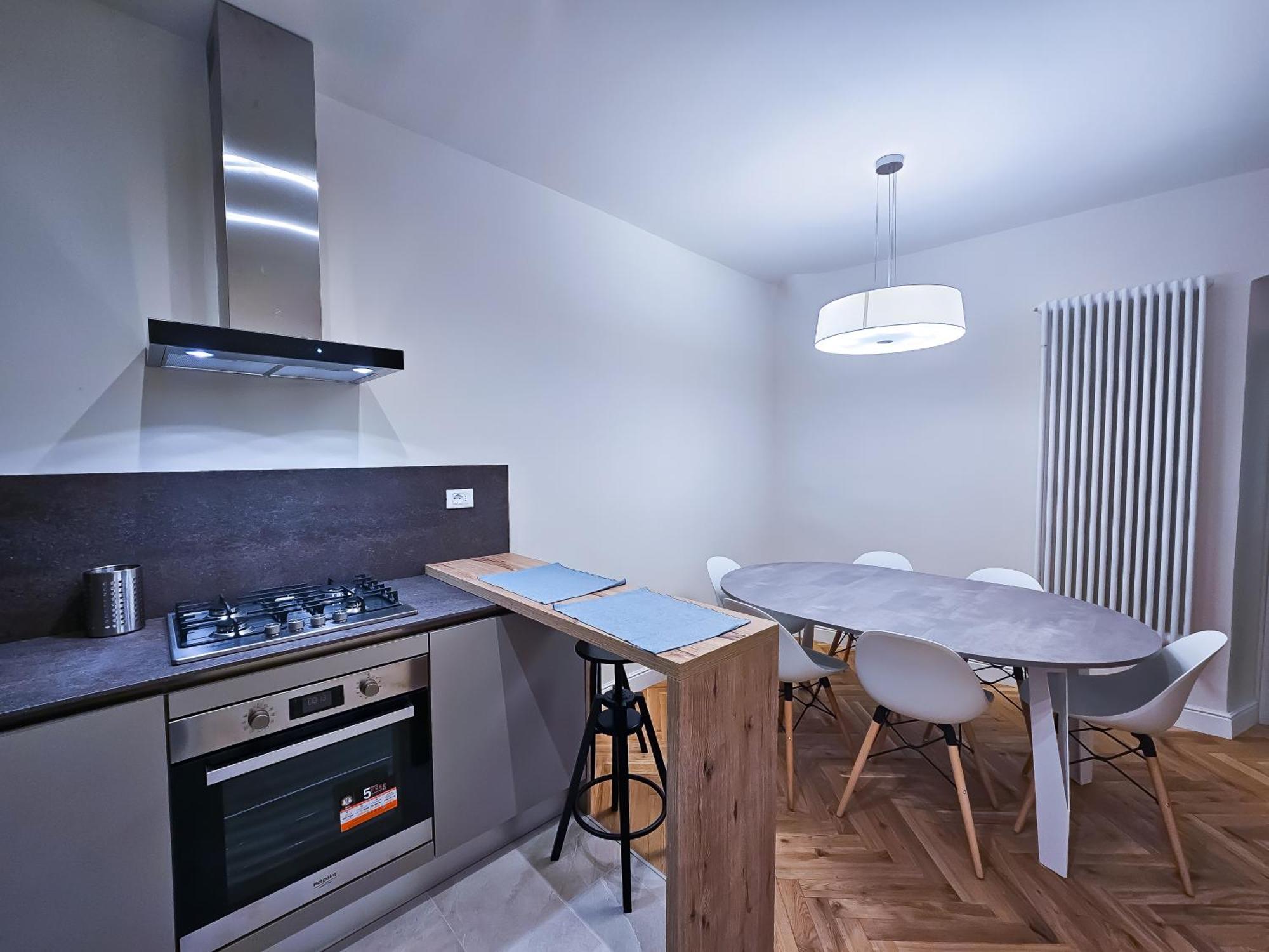 Centralissimo Due Passi Dal Duomo Per Gruppi Apartamento *