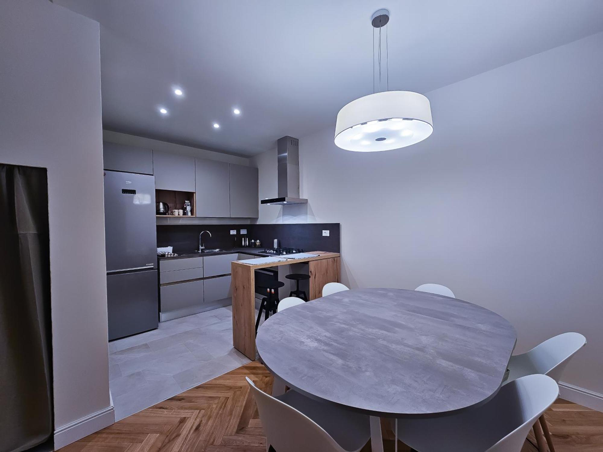 Apartamento Centralissimo Due Passi Dal Duomo Per Gruppi *