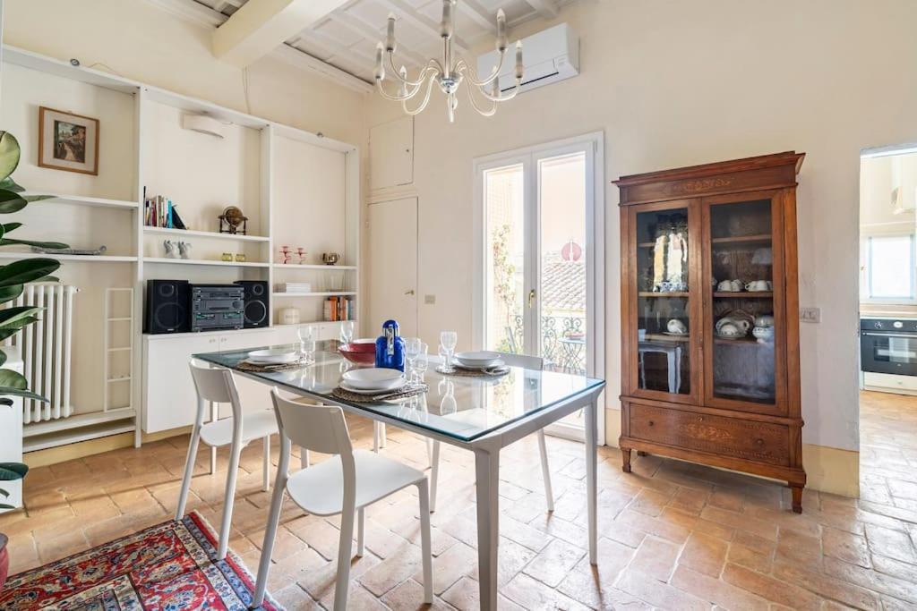 Appartement Relax Like Home, Piazza Santa Croce, With Balcony