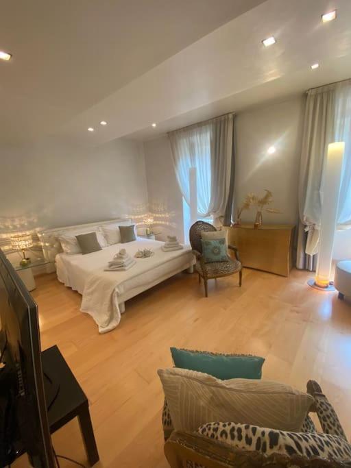 Ponte Vecchio Luxury