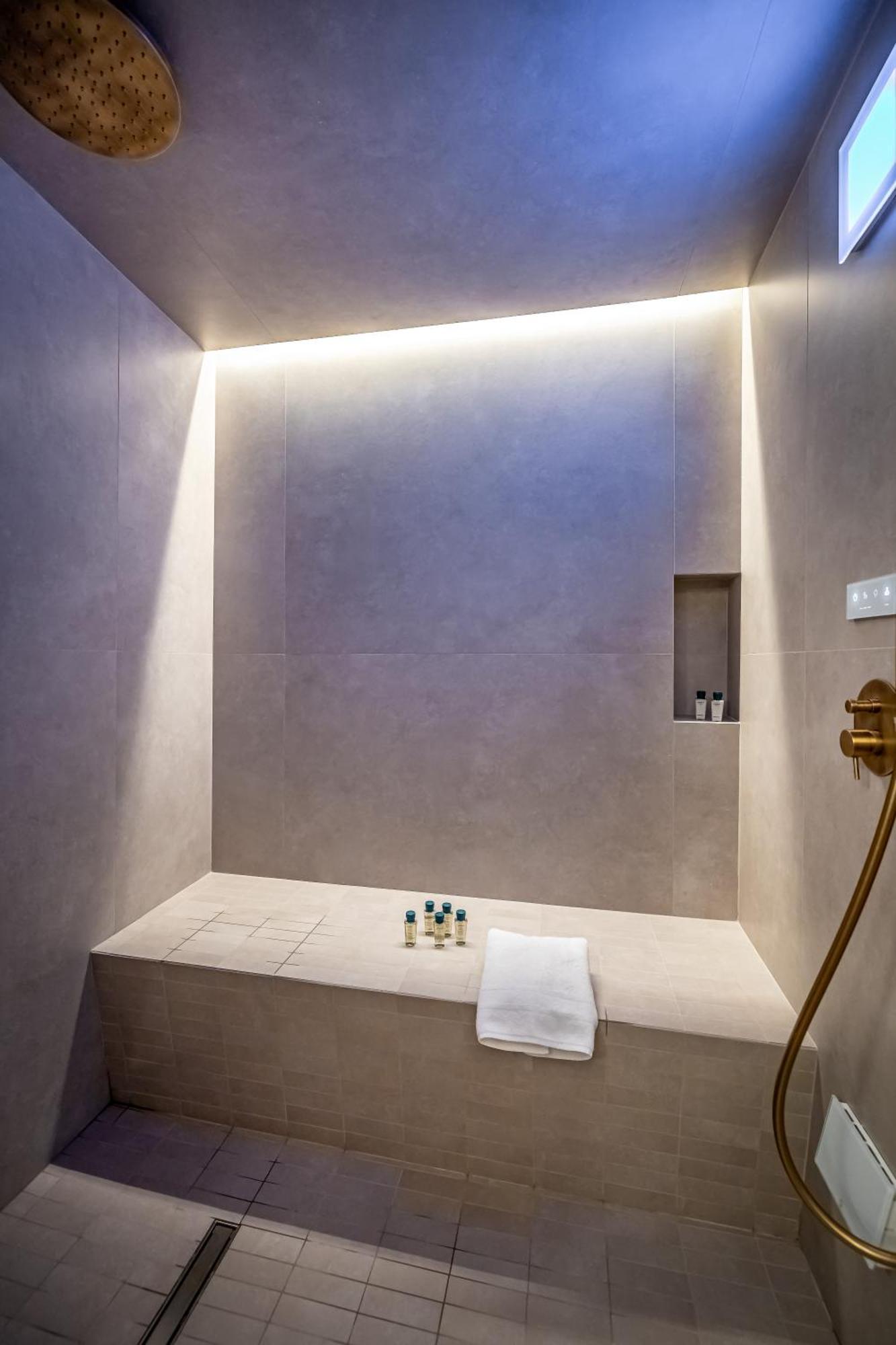 Appart hôtel Dimora Collection - Le Corti - Boutique Luxury In A Restored 13th Century Convent, With Sauna And Gym (adults Only) *