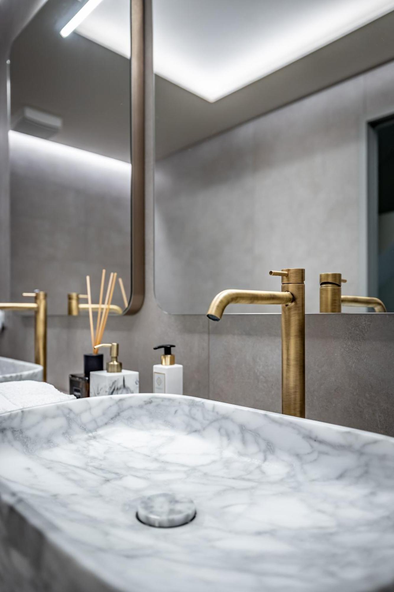 Appart hôtel Dimora Collection - Le Corti - Boutique Luxury In A Restored 13th Century Convent, With Sauna And Gym (adults Only)