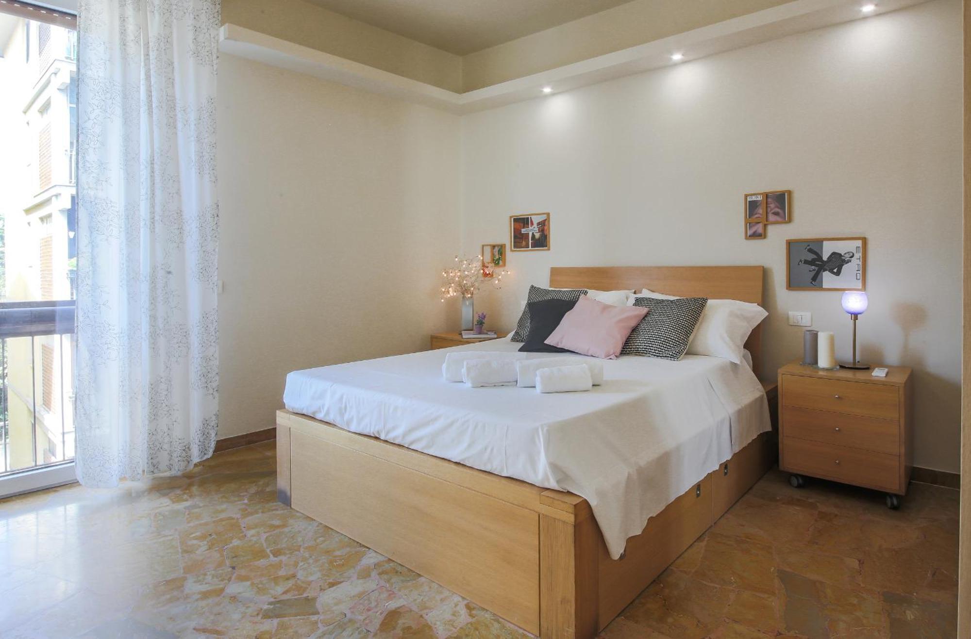 - Rosselli 3bdr With Balcony Appartamento *