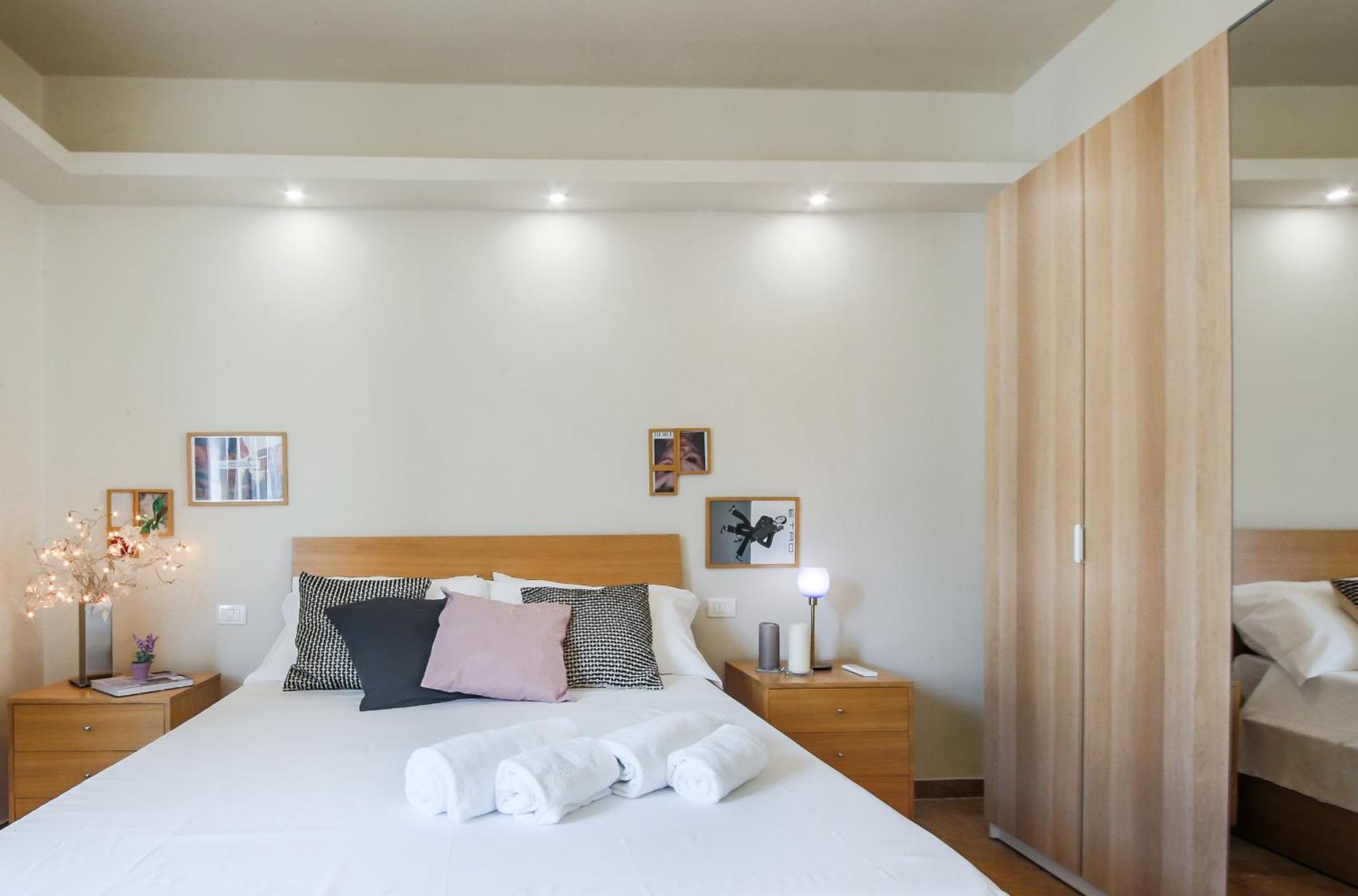 - Rosselli 3bdr With Balcony *