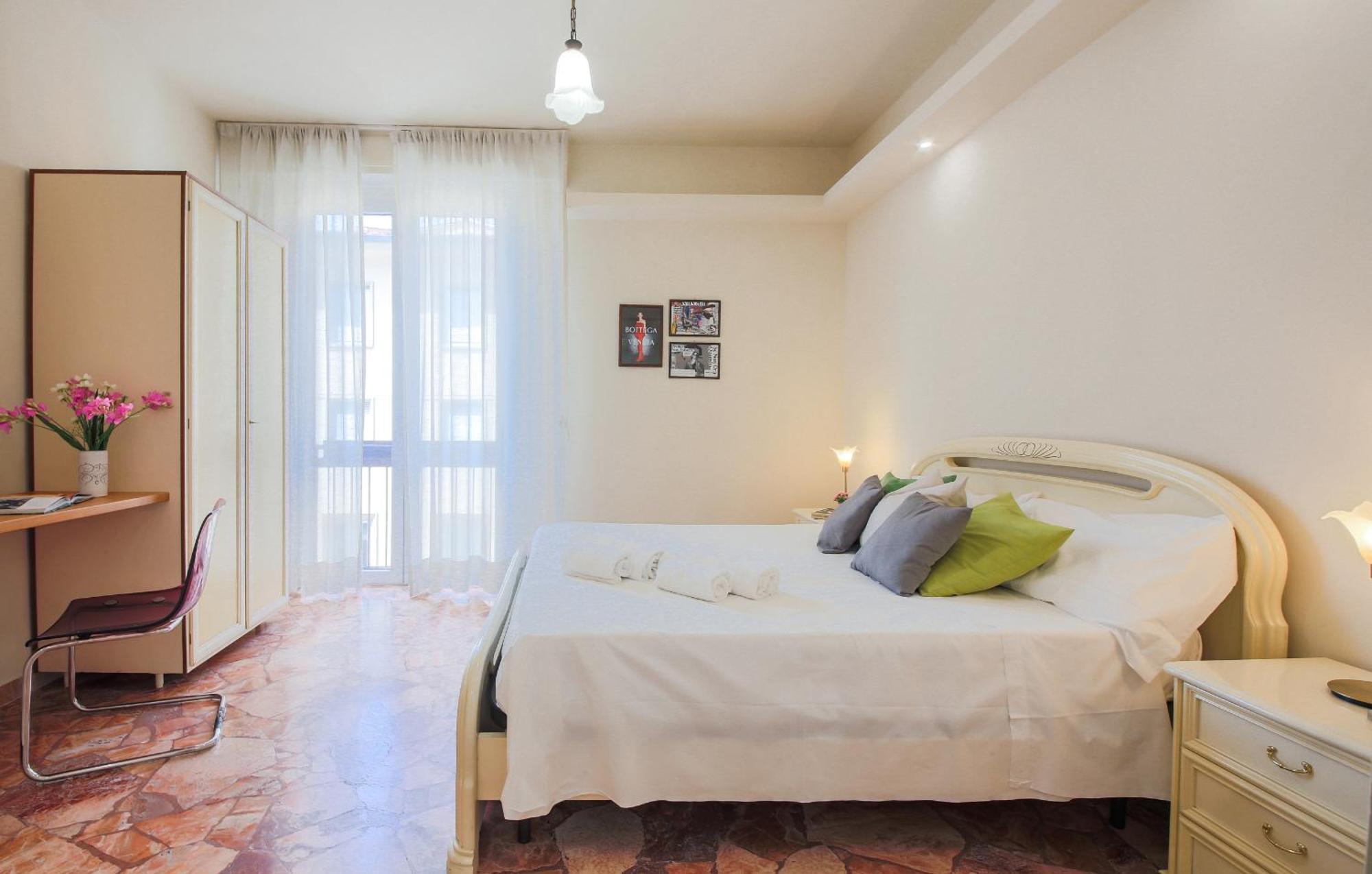 - Rosselli 3bdr With Balcony Appartamento Firenze