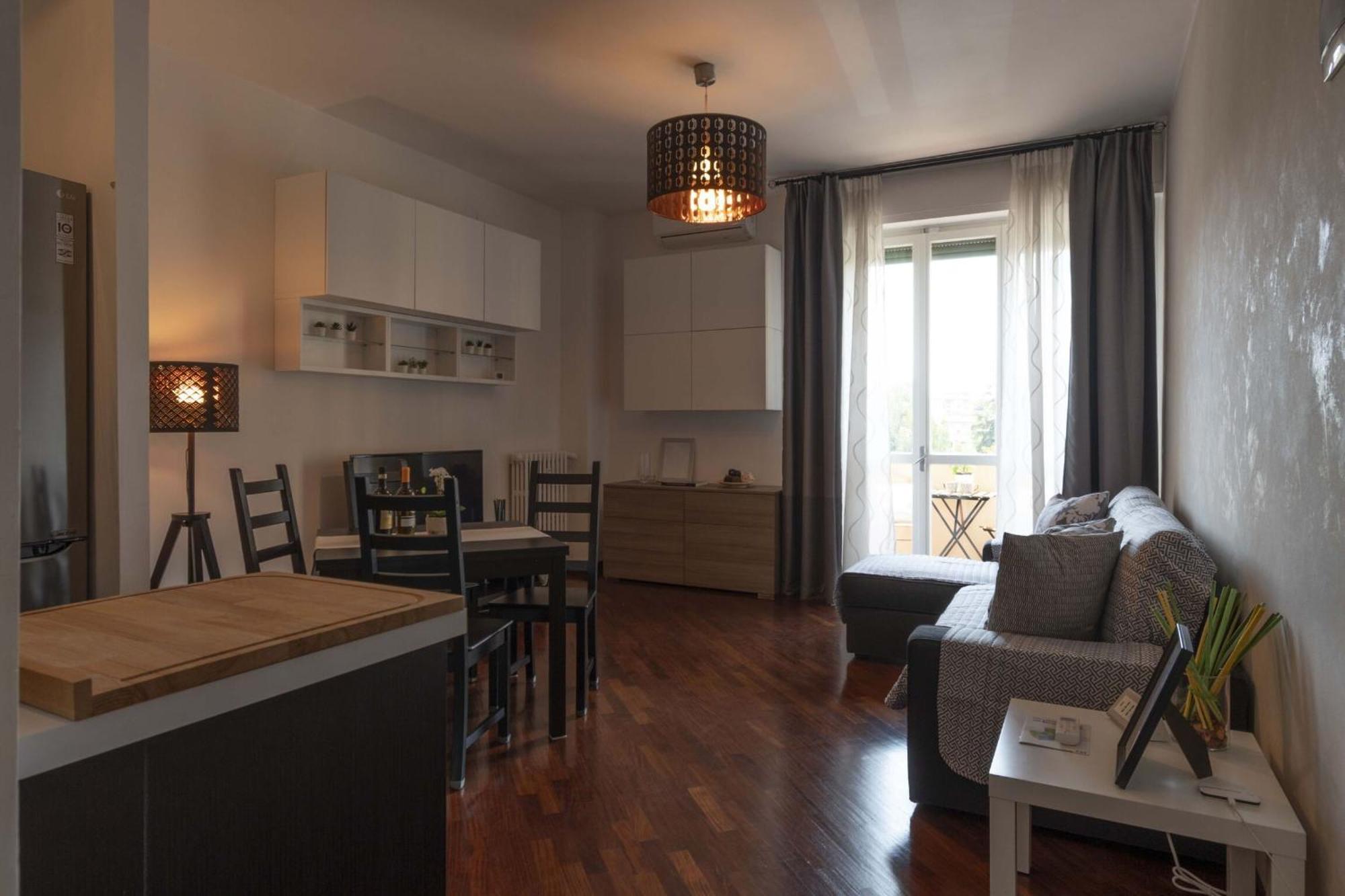 Italian Experience-novoli Apartment *