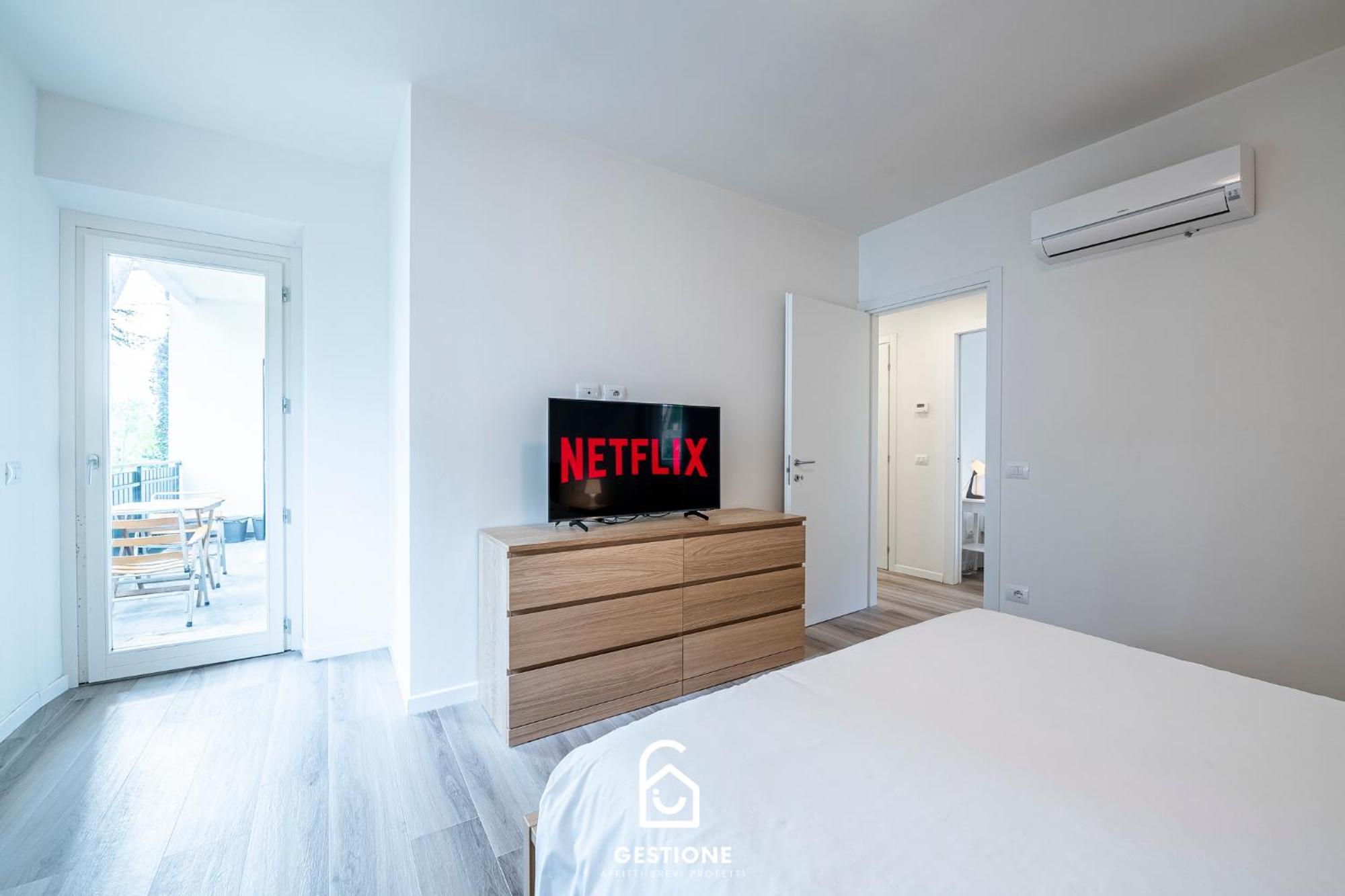 Luxury Con Doppia Terrazza E Posto Auto Apartment *