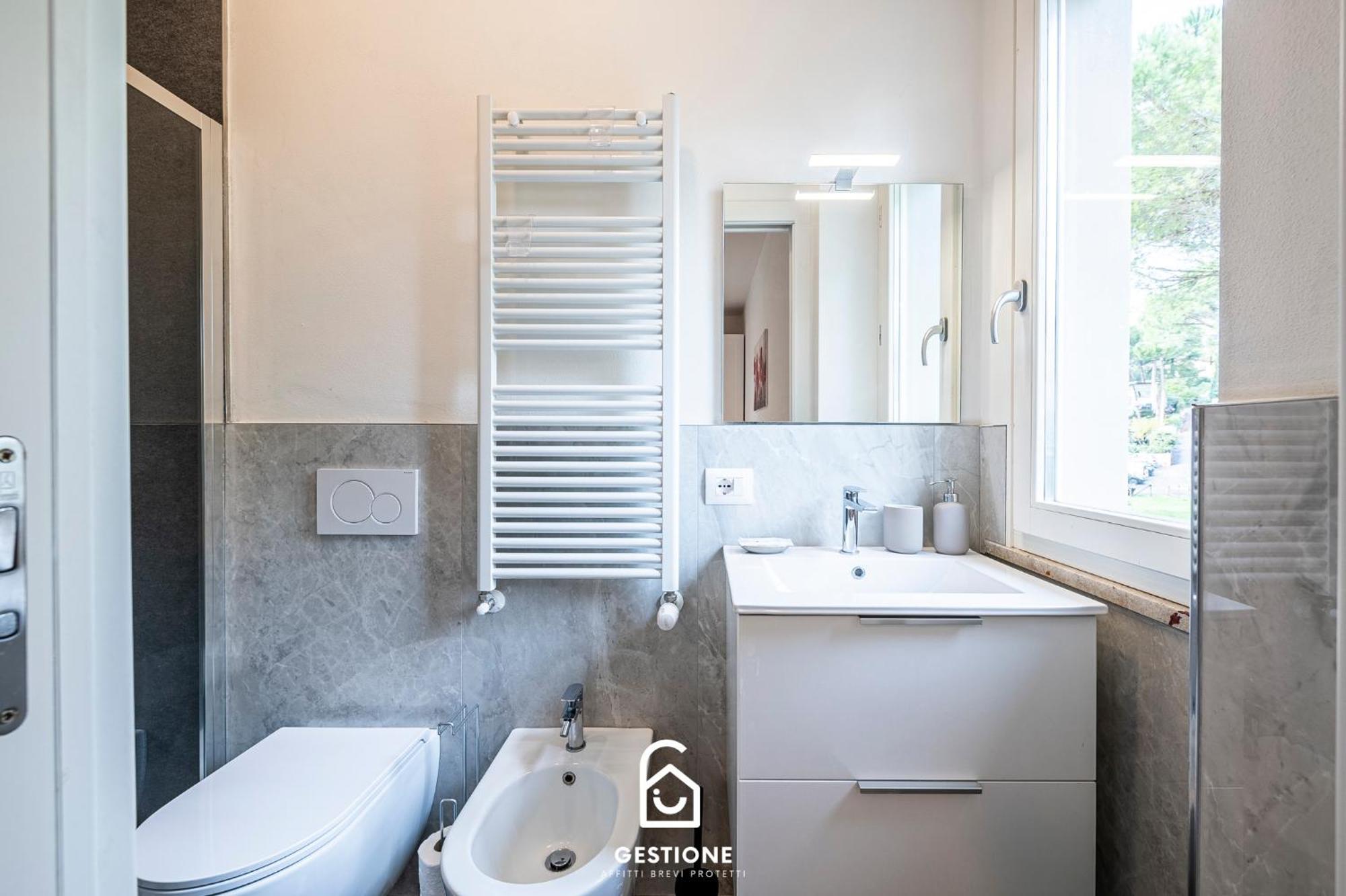 Luxury Con Doppia Terrazza E Posto Auto Apartment