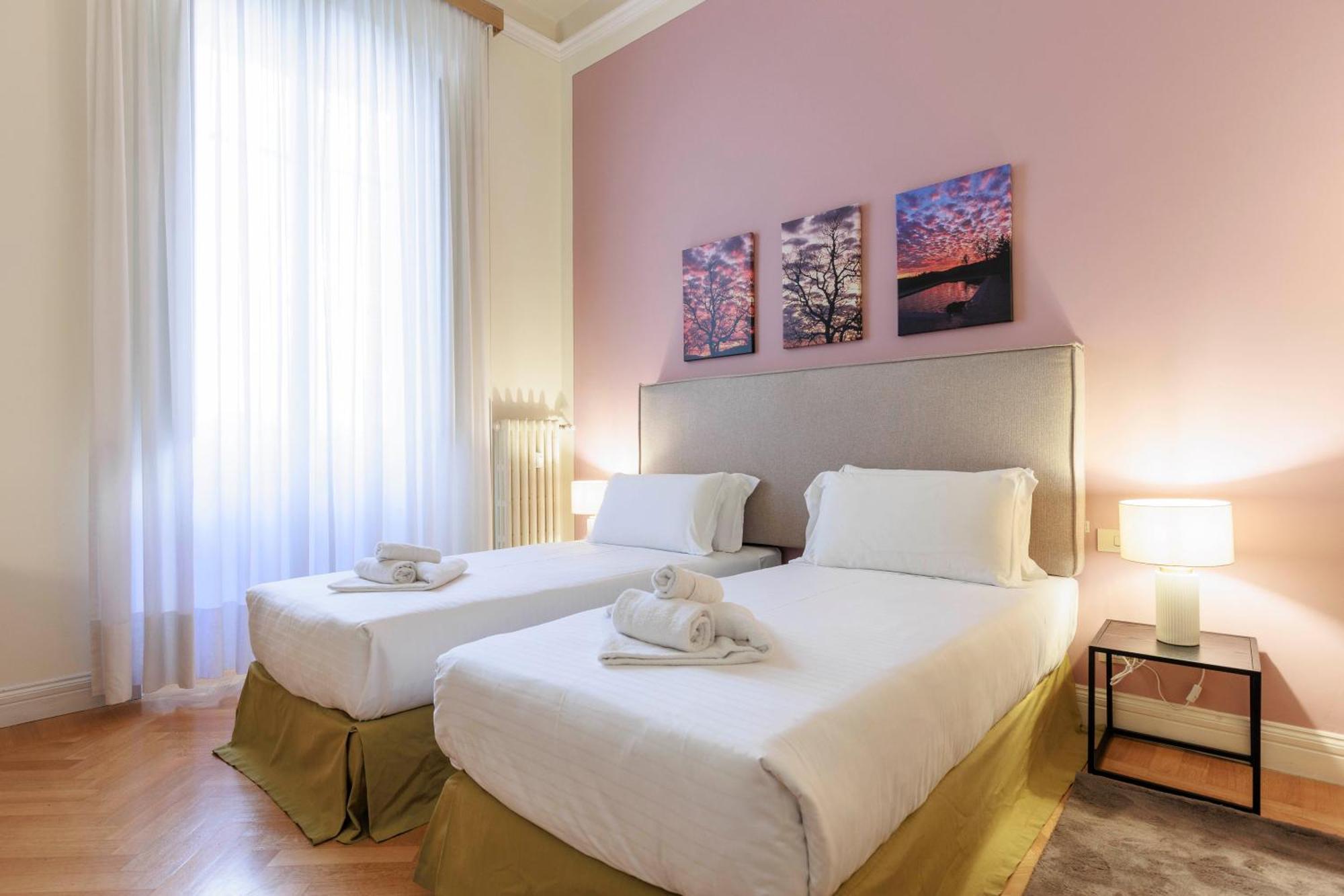 Huge With Private Garden Apartamento