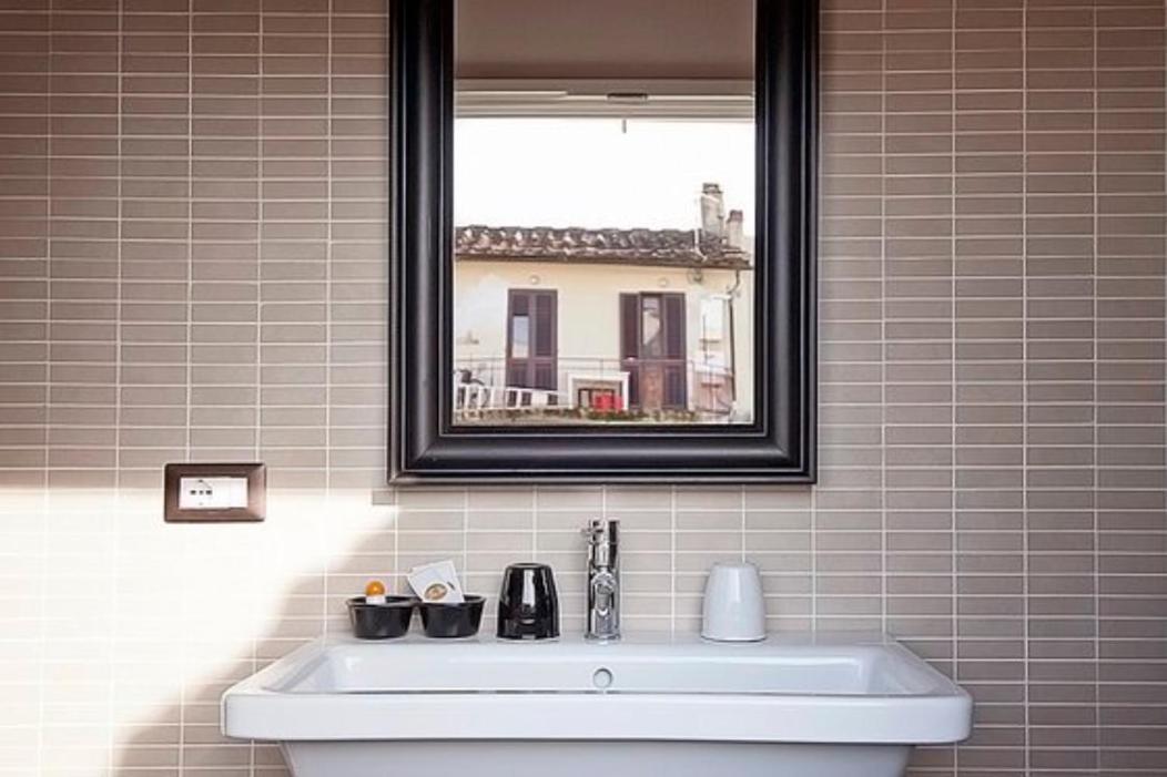 - San Gallo Vii With Balcony Apartment