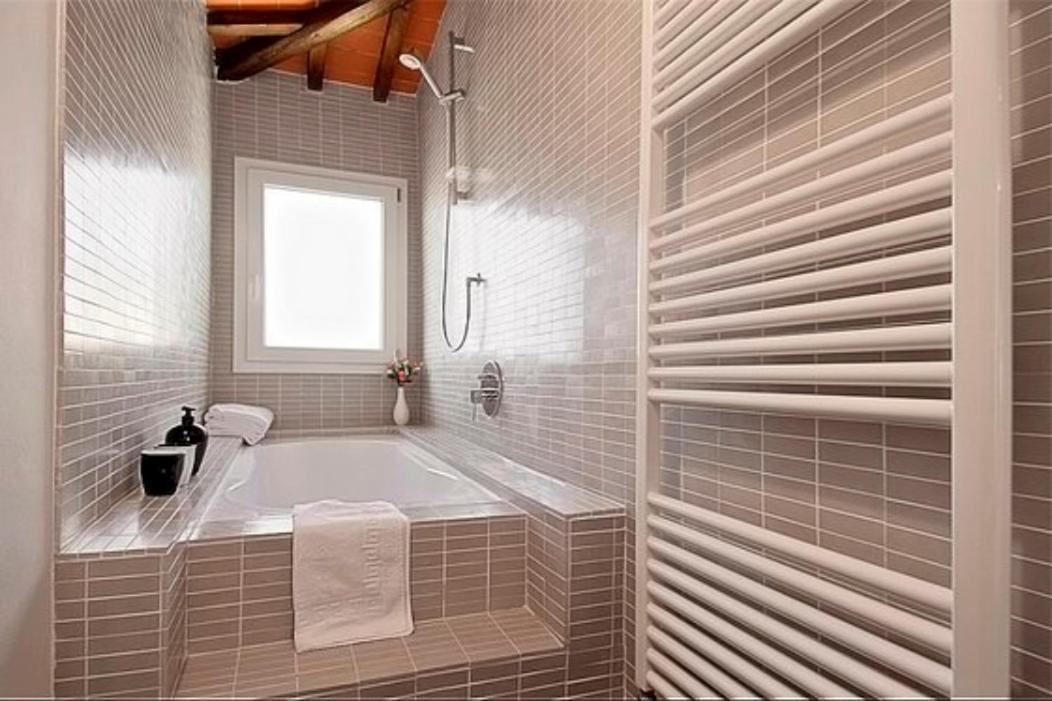 - San Gallo Vii With Balcony Appartement *