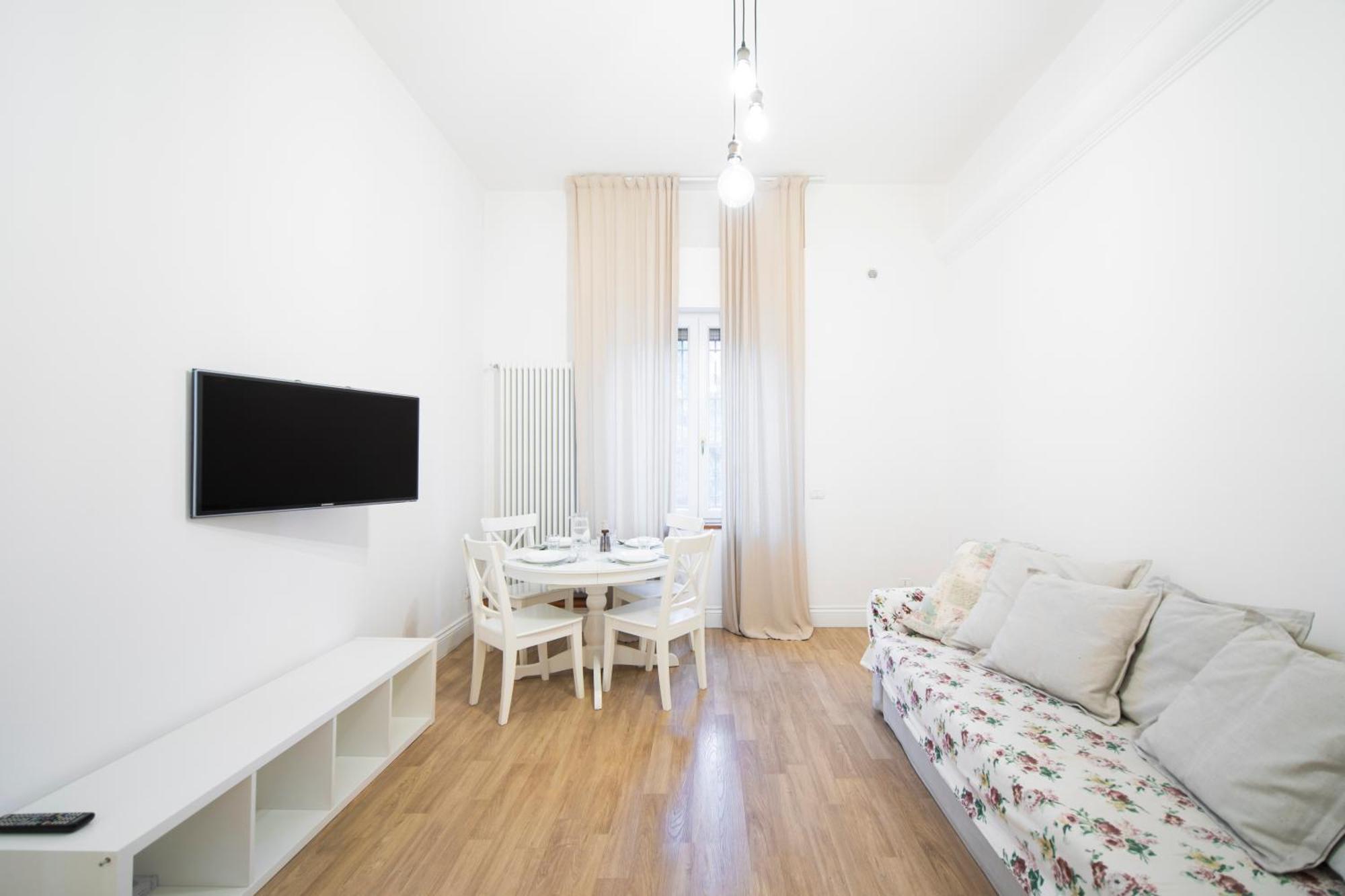 Florentine Nest In Piagentina Florence