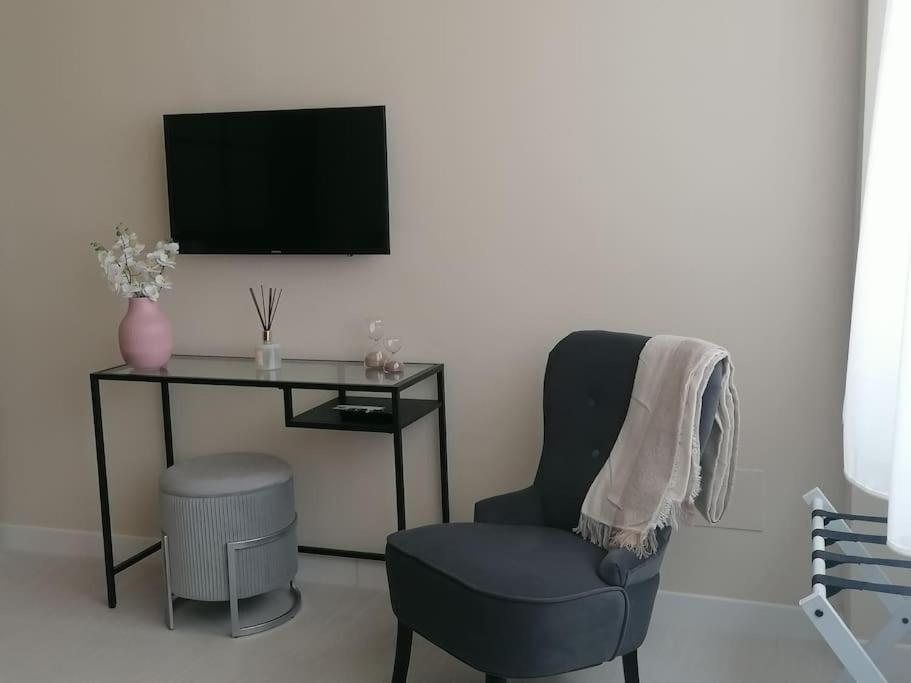Apartment Degli Artisti - 4 Posti