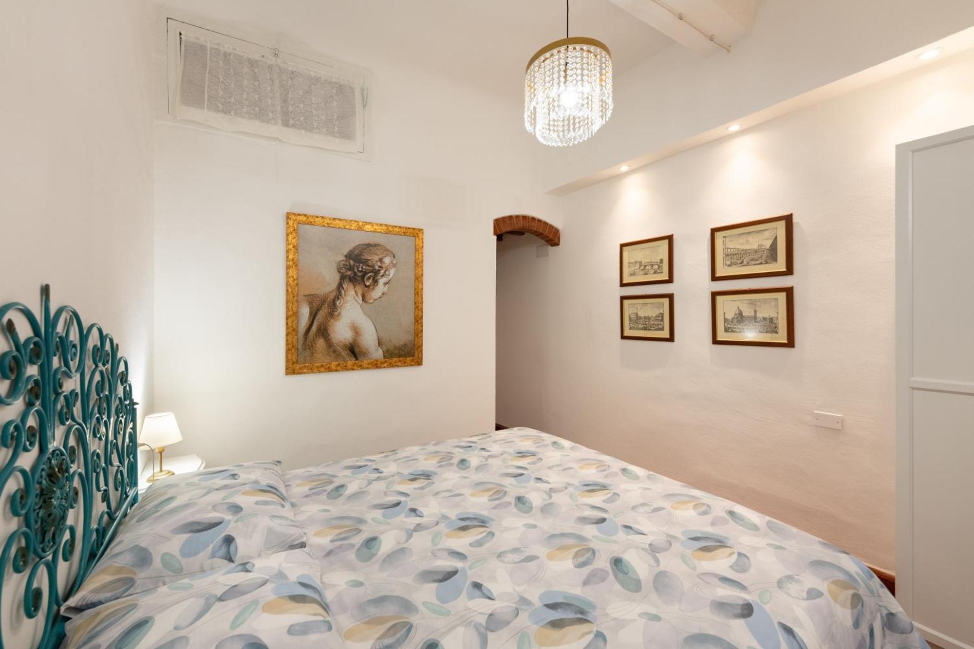 Apartment Keys Of Italy - Allegri 11 - 2 Bedrooms Nearby Santa Croce Florence