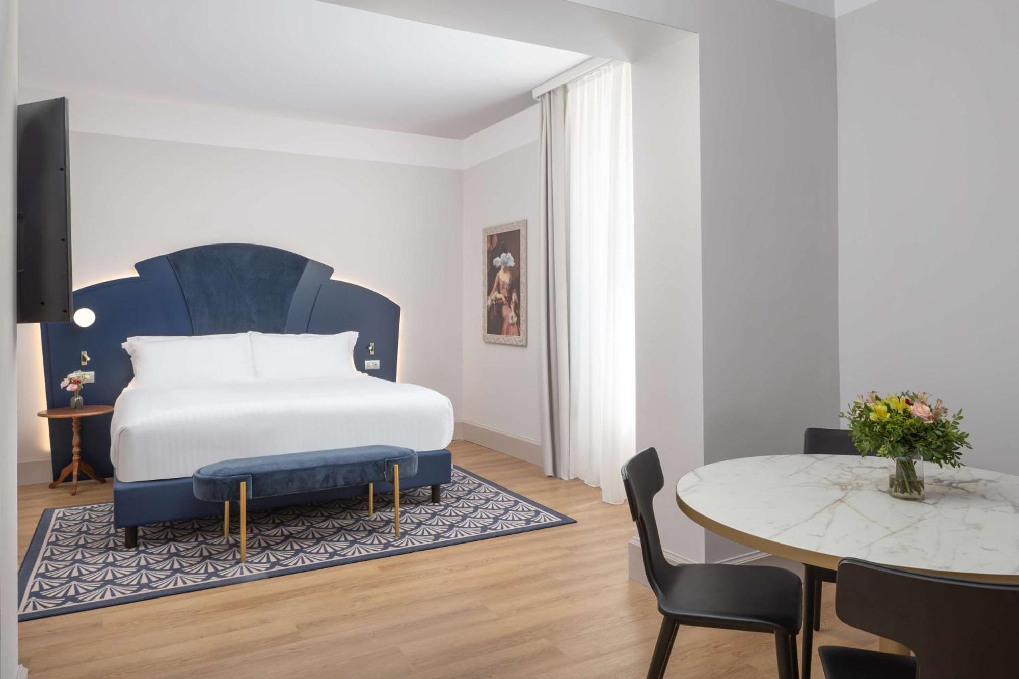 Anglo American Florence, Curio Collection By Hilton 5*