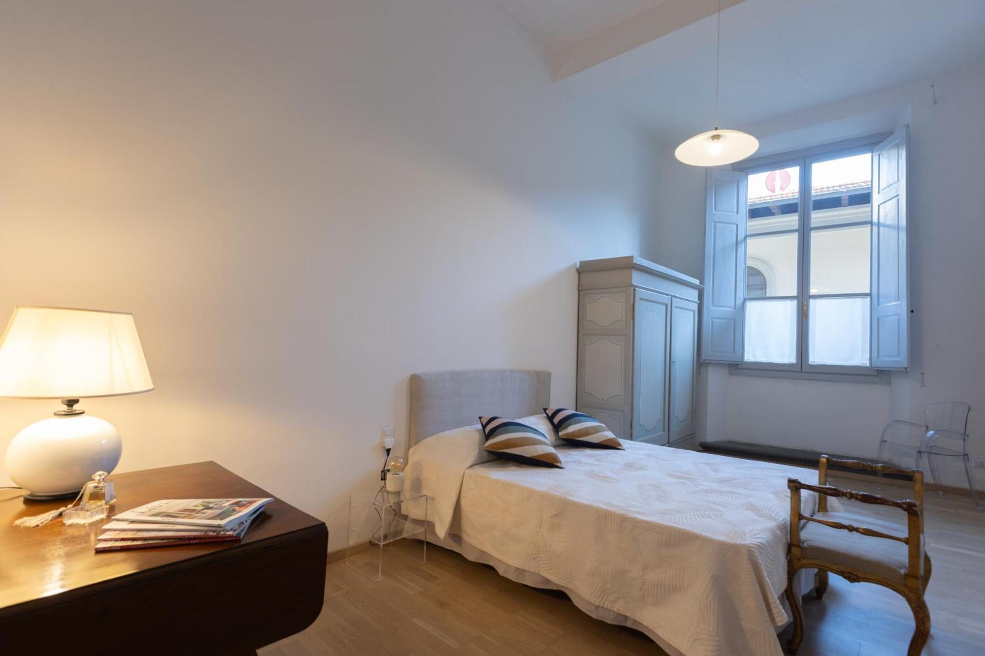 Palazzo Fioravanti In Centro A Apartment
