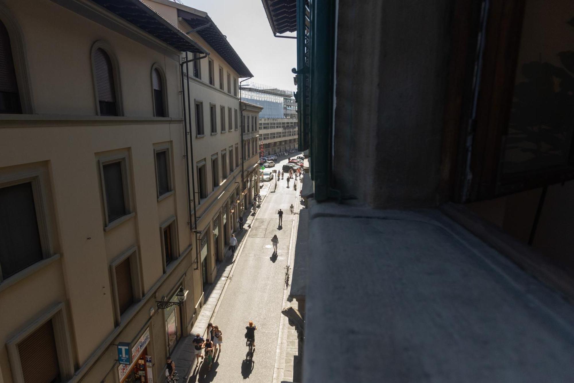 Apartment Palazzo Fioravanti In Centro A Florence