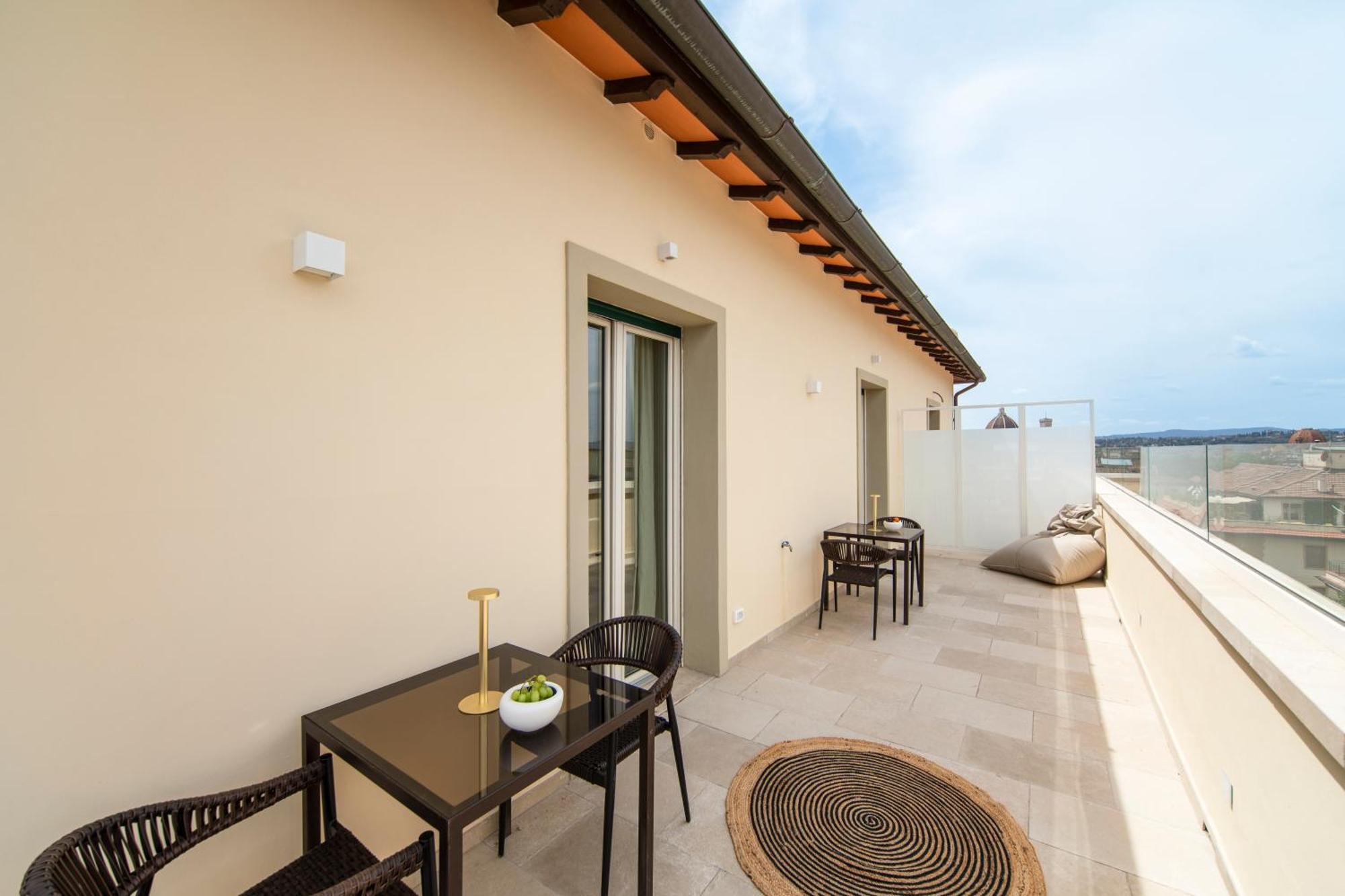Penthouse With Terrace Over