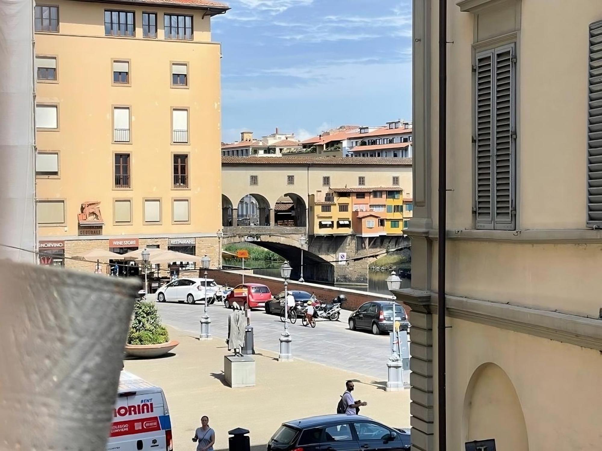 De Bardi - Beautiful Near Ponte Vecchio Apartment Florenz