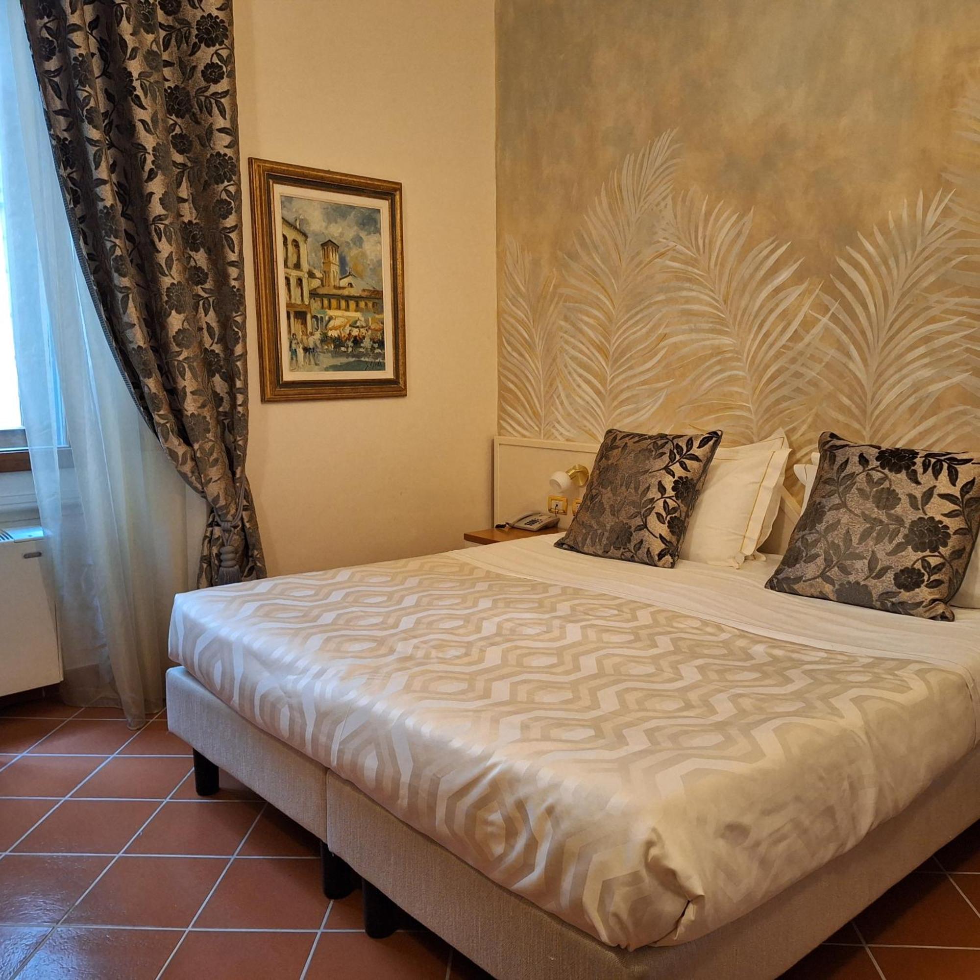 Hotel Maxim Axial