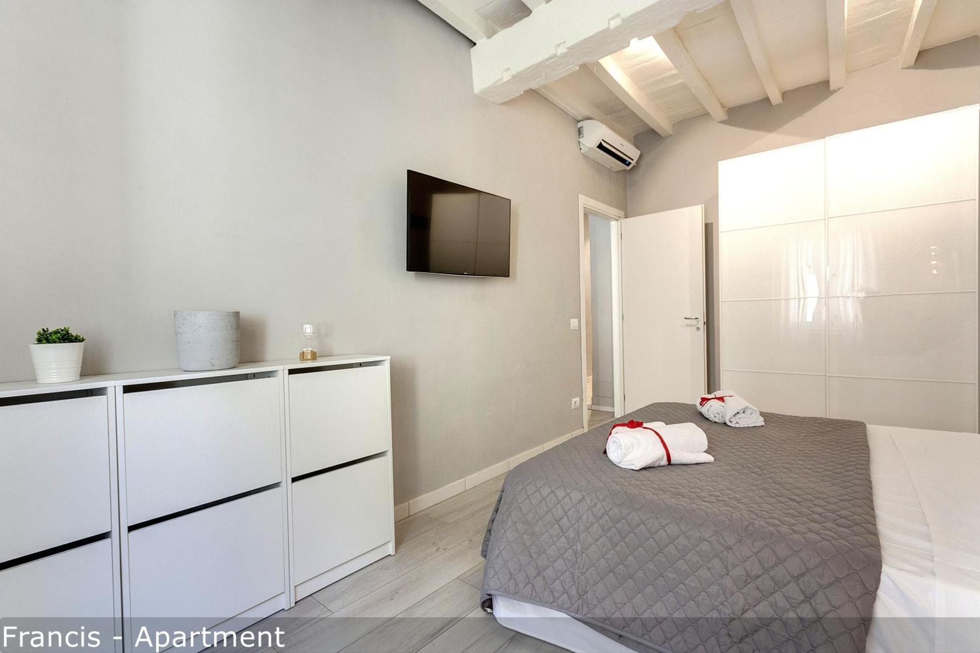 Apartment Jake & Francis By Mamo *