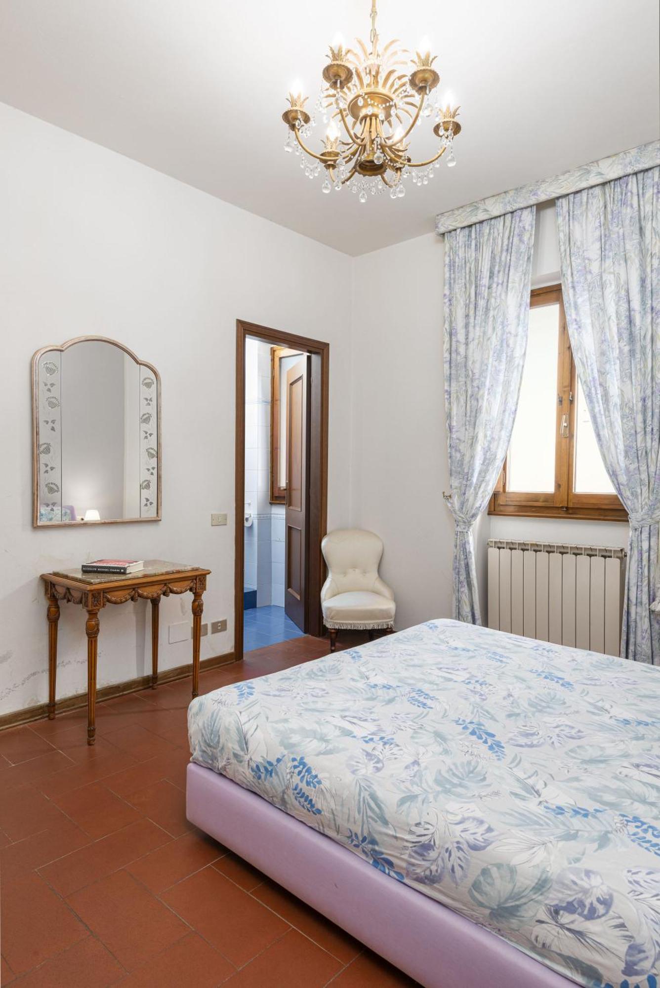 Signoria With Patio * Florence