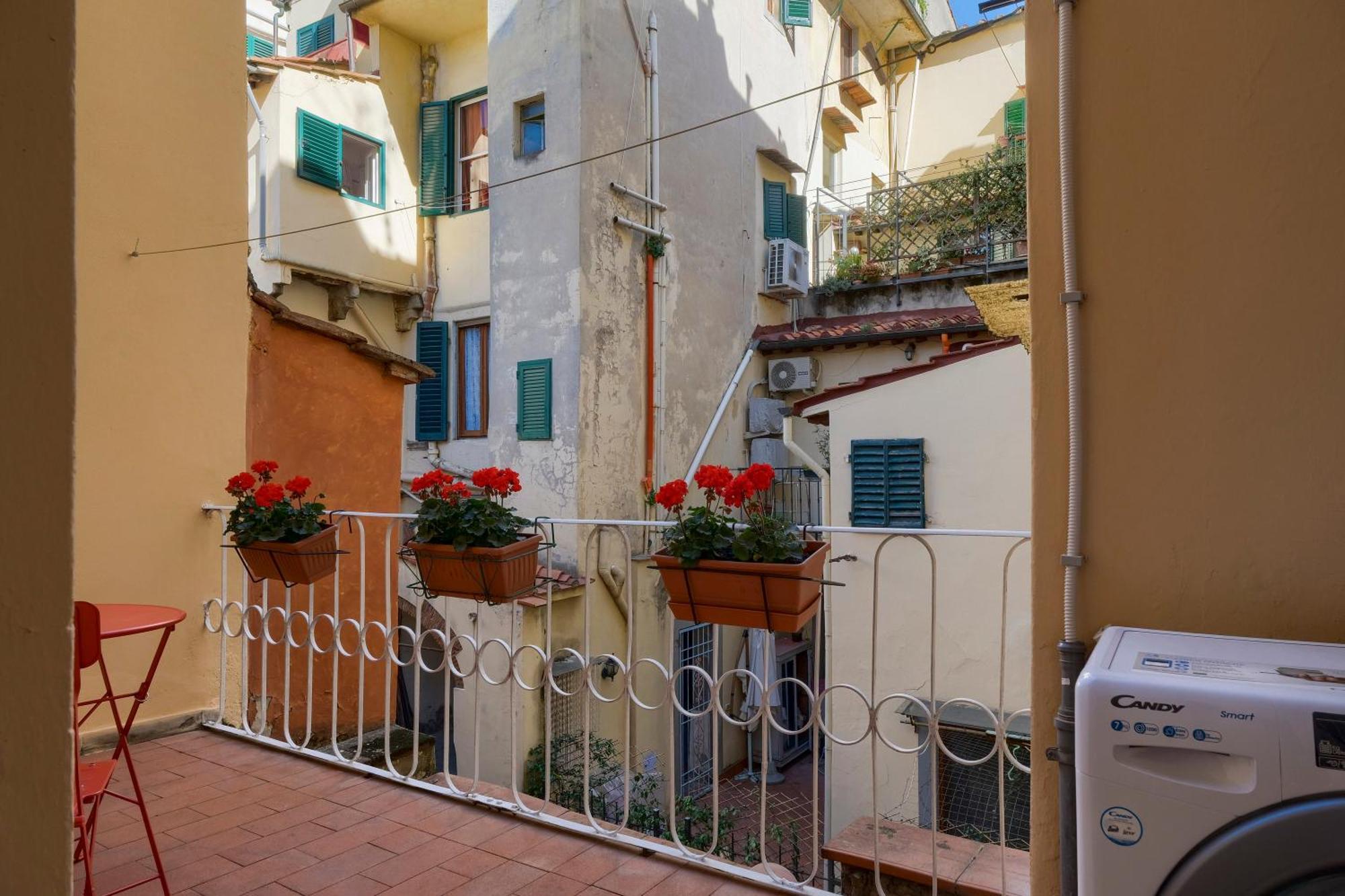Apartment La Rondinella - Private Terrace