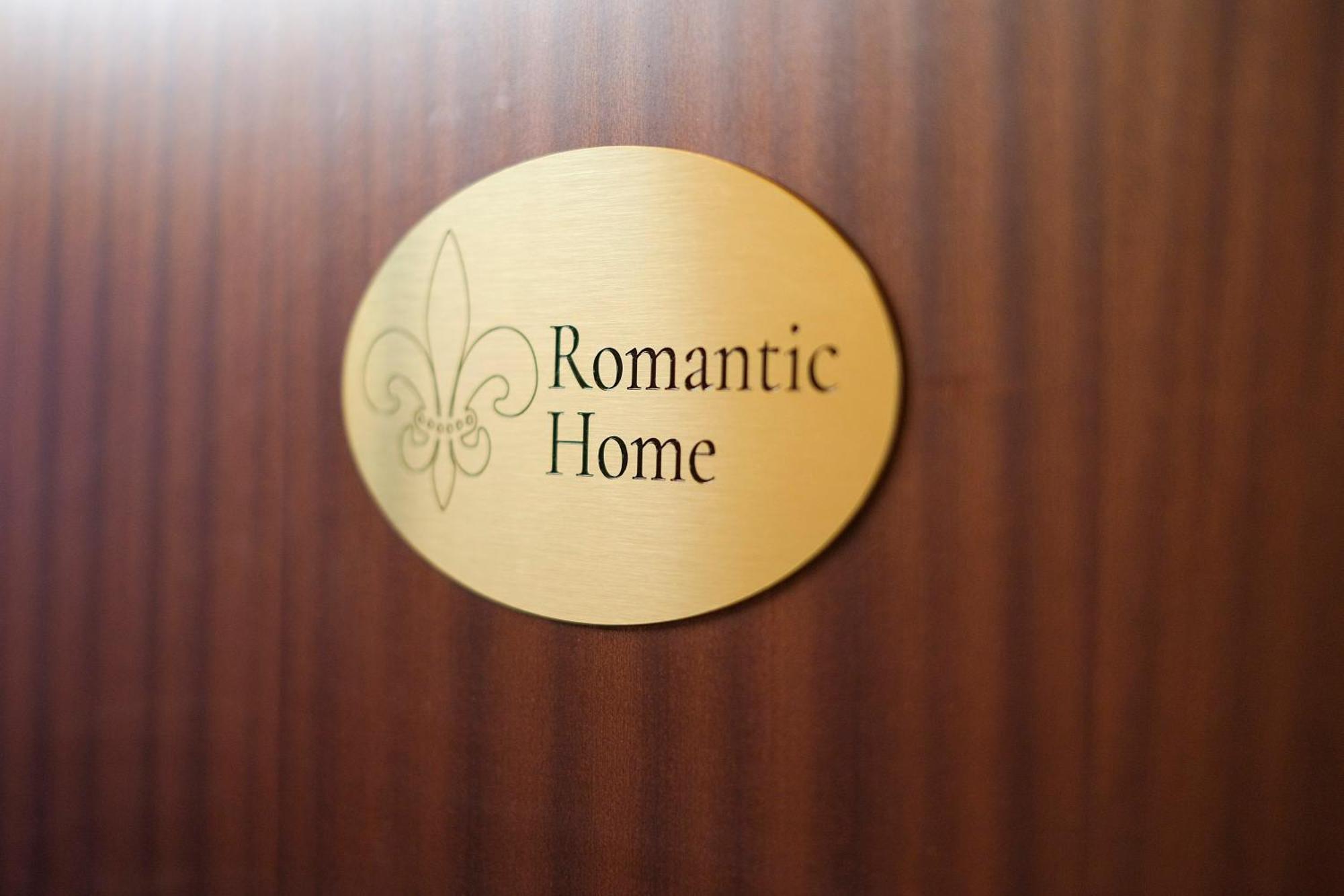 Romantic - Charm Ed Eleganza Nel Cuore Di Apartamento Florença
