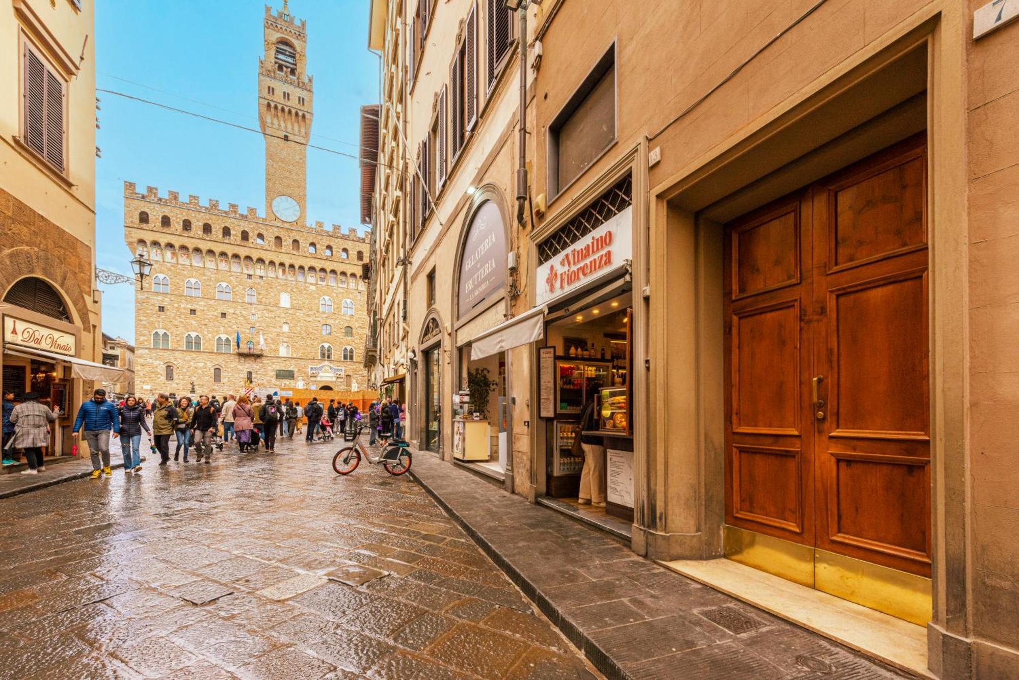 Luxury Art Piazza Signoria Apartment