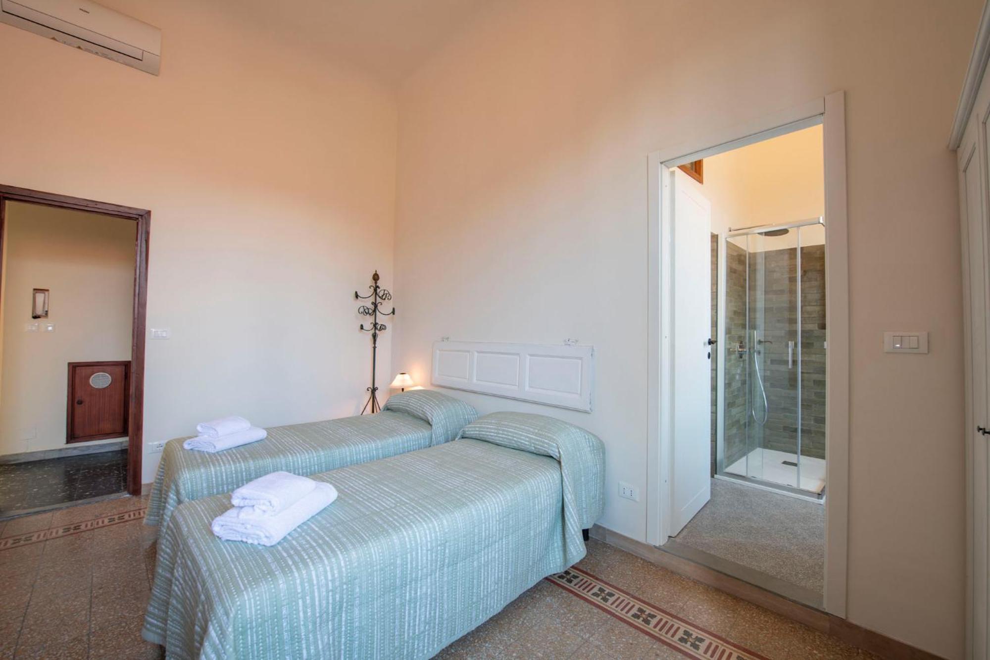 Apartment Mamo - Pilastri Terrace Florenz