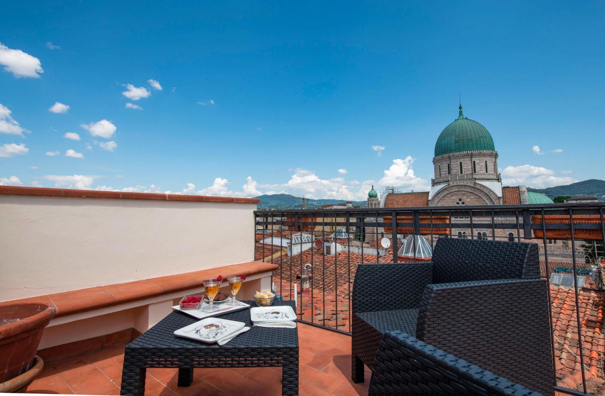 Mamo - Pilastri Terrace Apartment Florenz