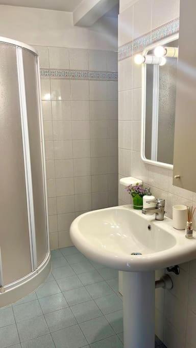 Apartamento Casa Clori - 4 Posti Letto A Due Passi Dal Duomo Florença
