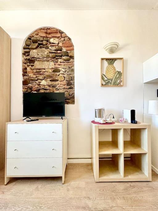 Warm Retreat In The Heart Of Cls Station Apartamento