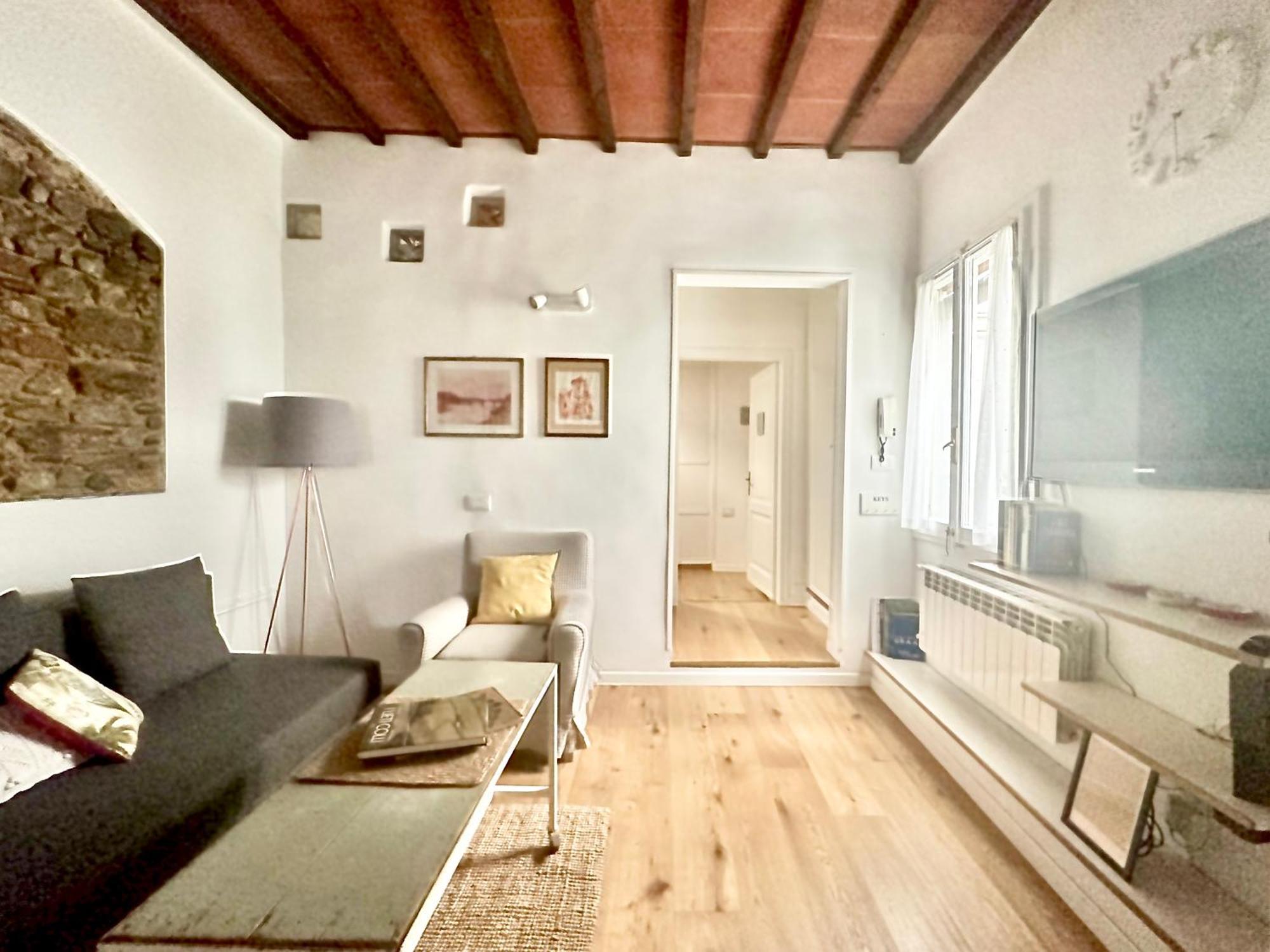 Warm Retreat In The Heart Of Cls Station Apartamento Florença