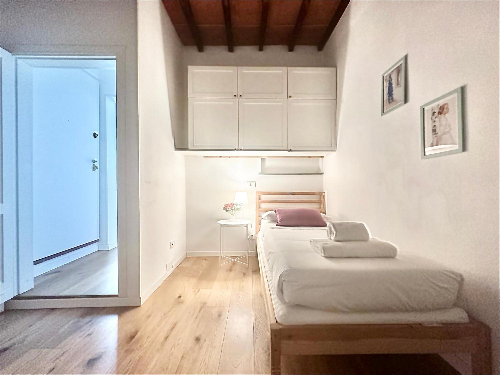 Warm Retreat In The Heart Of Cls Station Apartamento Florença