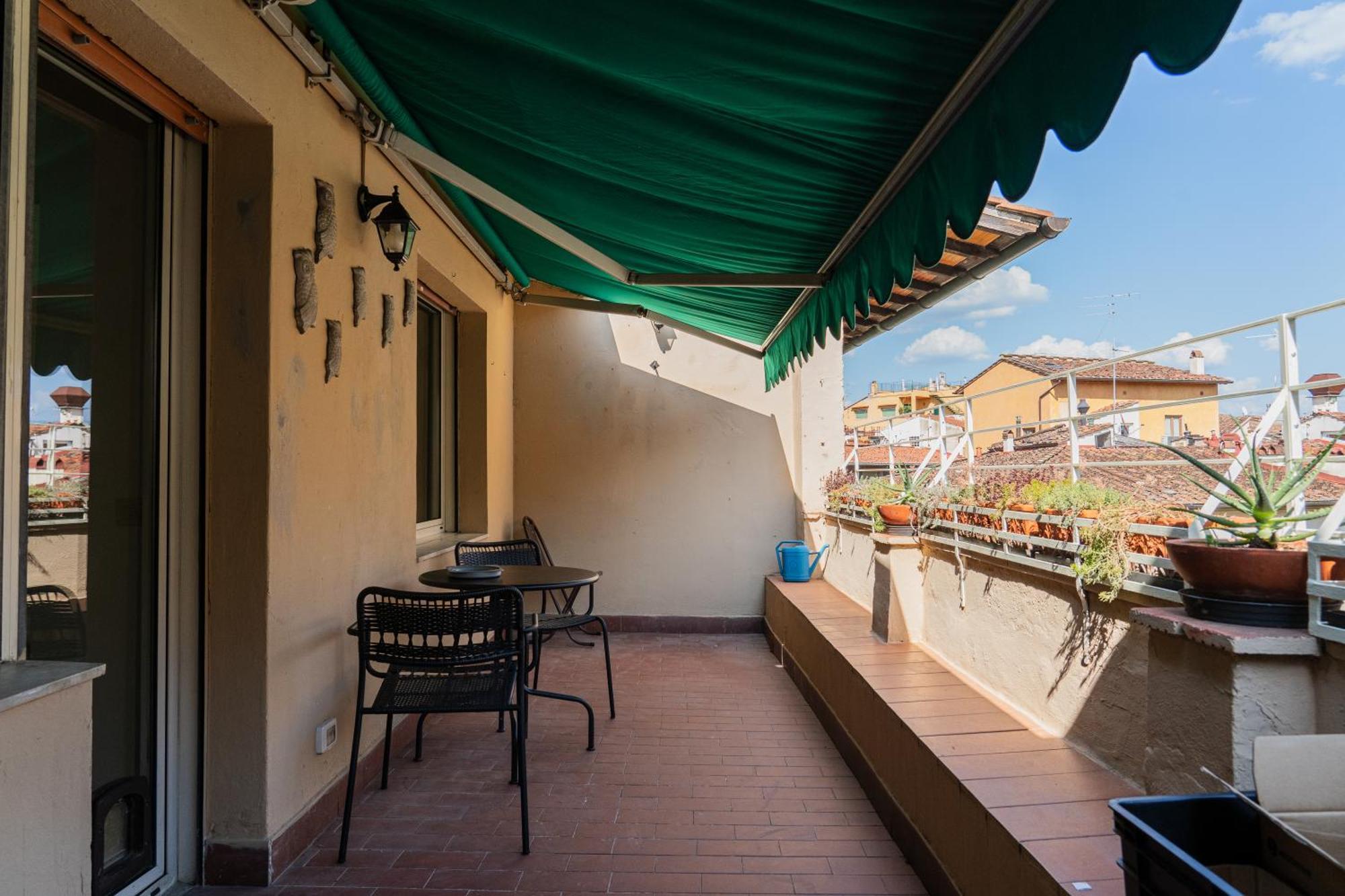 Apartamento Friendly & Small 1-br With Beautiful Terrace Florença