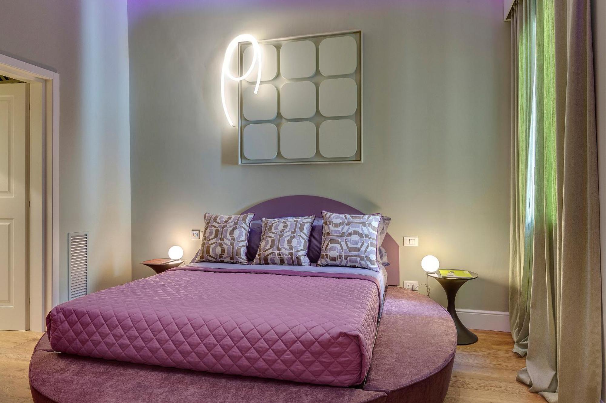 Prestige Penthouse With Private Spa, Gym And Terrace By Mamo Florence