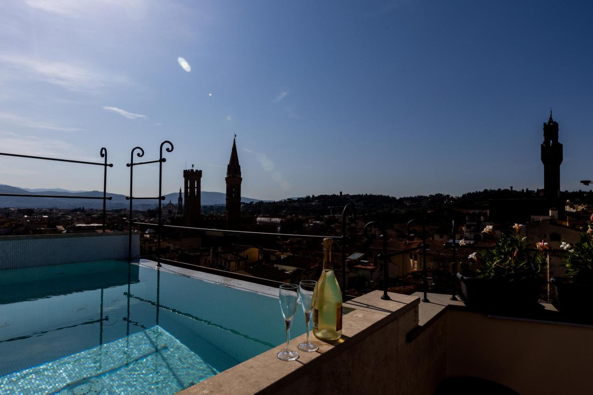 Donati Luxury Tower Hotel