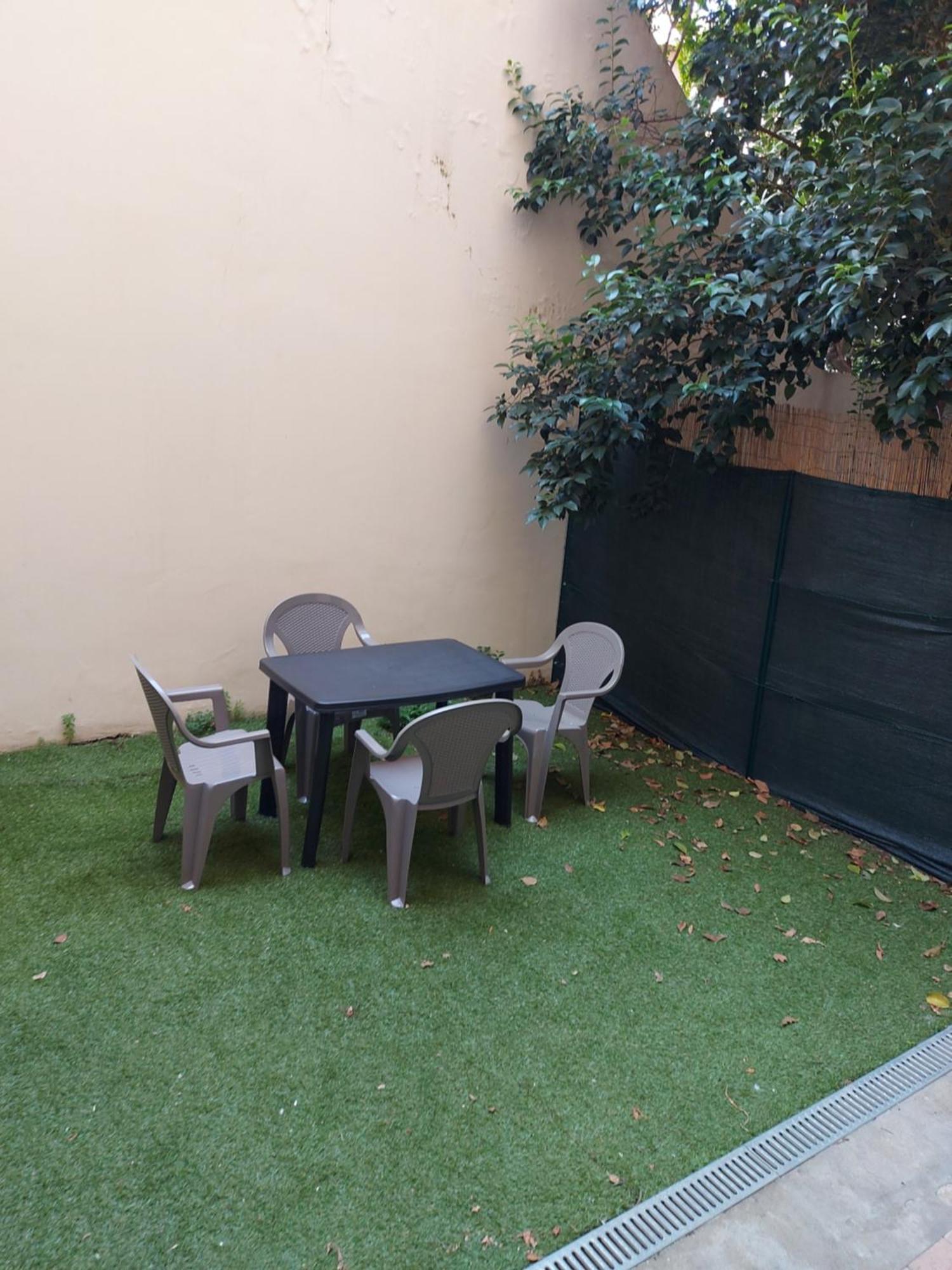 Gard Apartment *