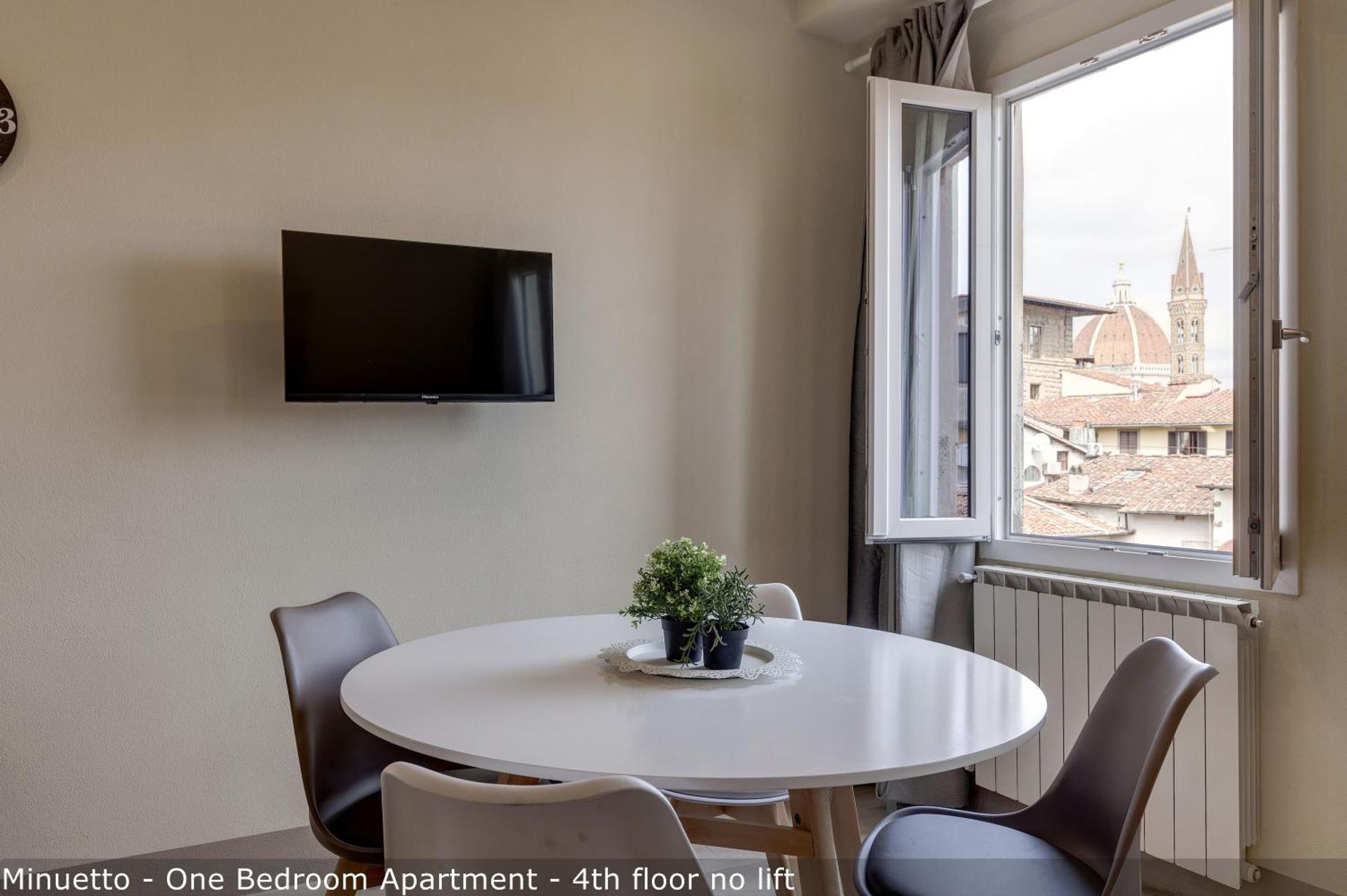 Appartement Opera - Sinfonia - Minuetto - Melody By Mamo *