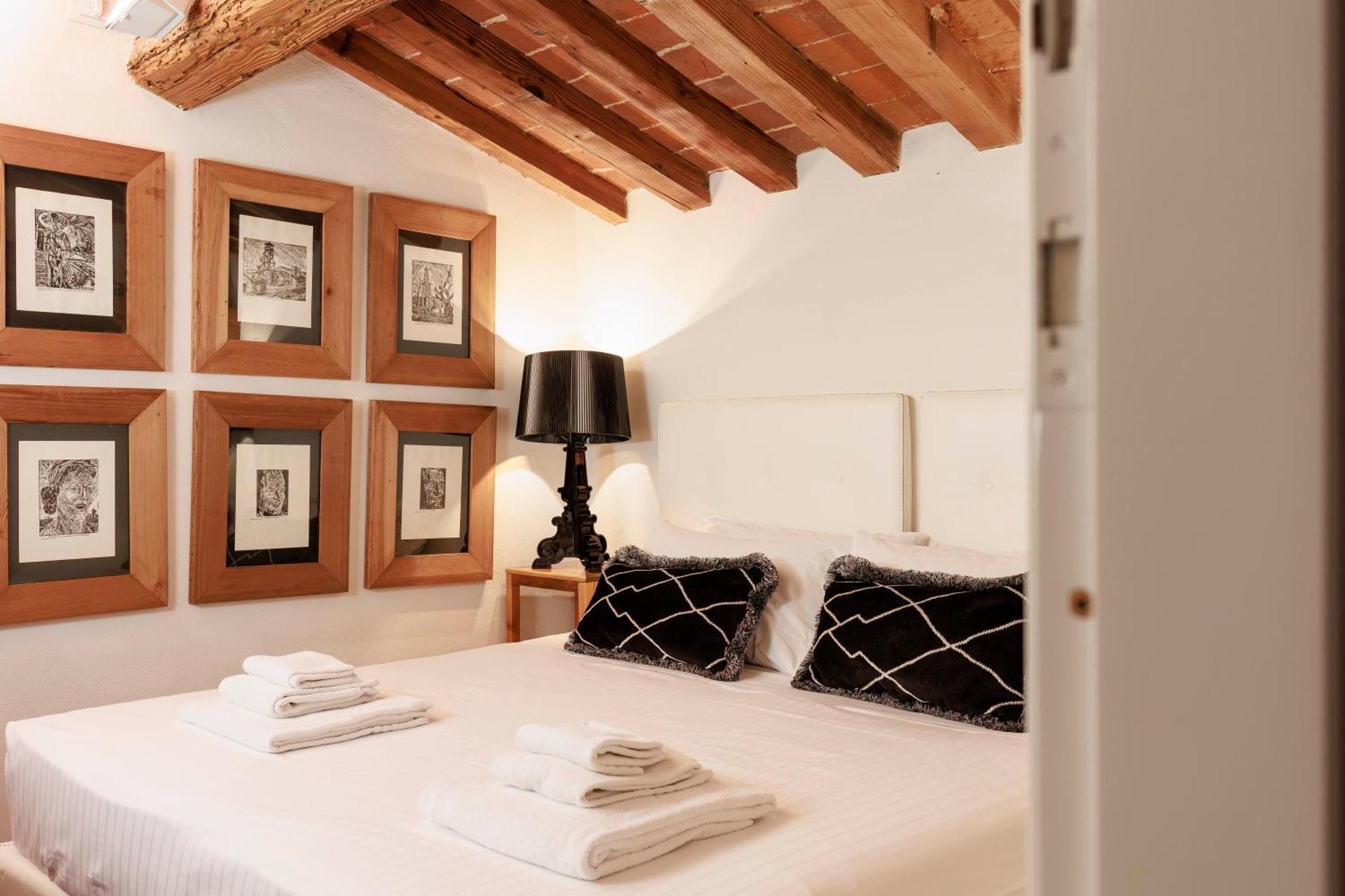 Apartment Duomo Gallery *