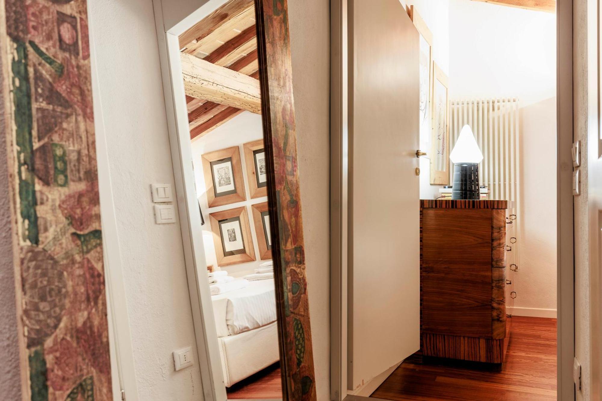 Apartment Duomo Gallery