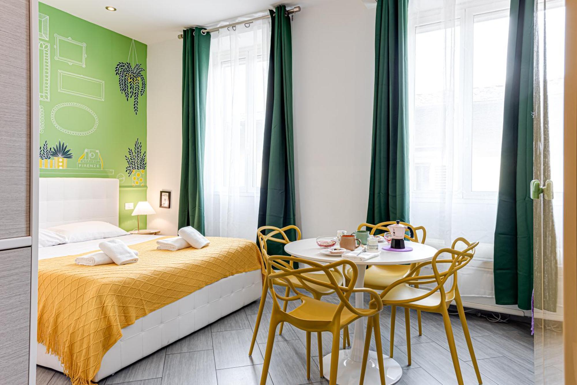 Lilla - Sweet Dreams In Apartment