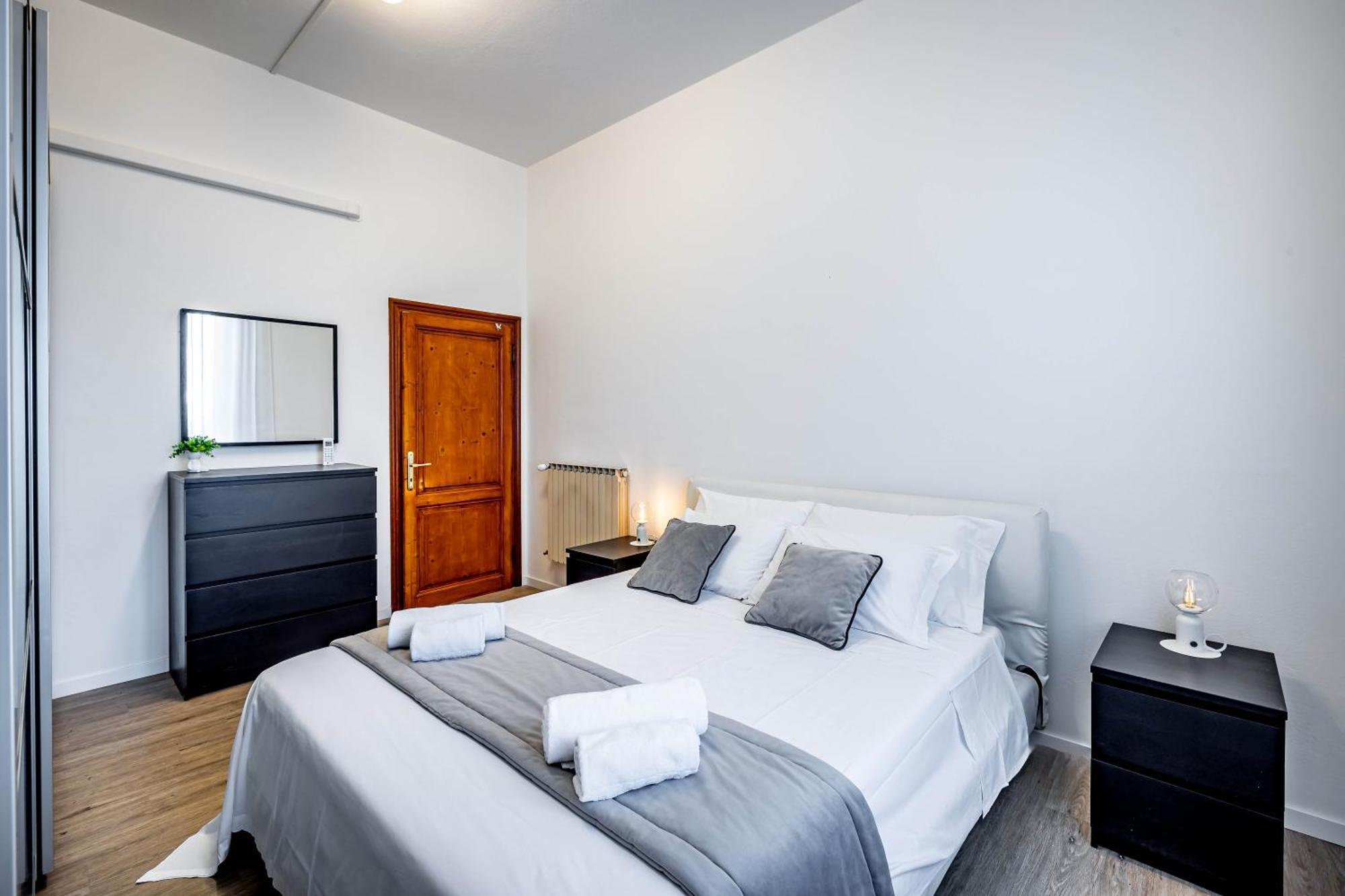 Apartment Yd Aleardi Luminous And Comfy Florence