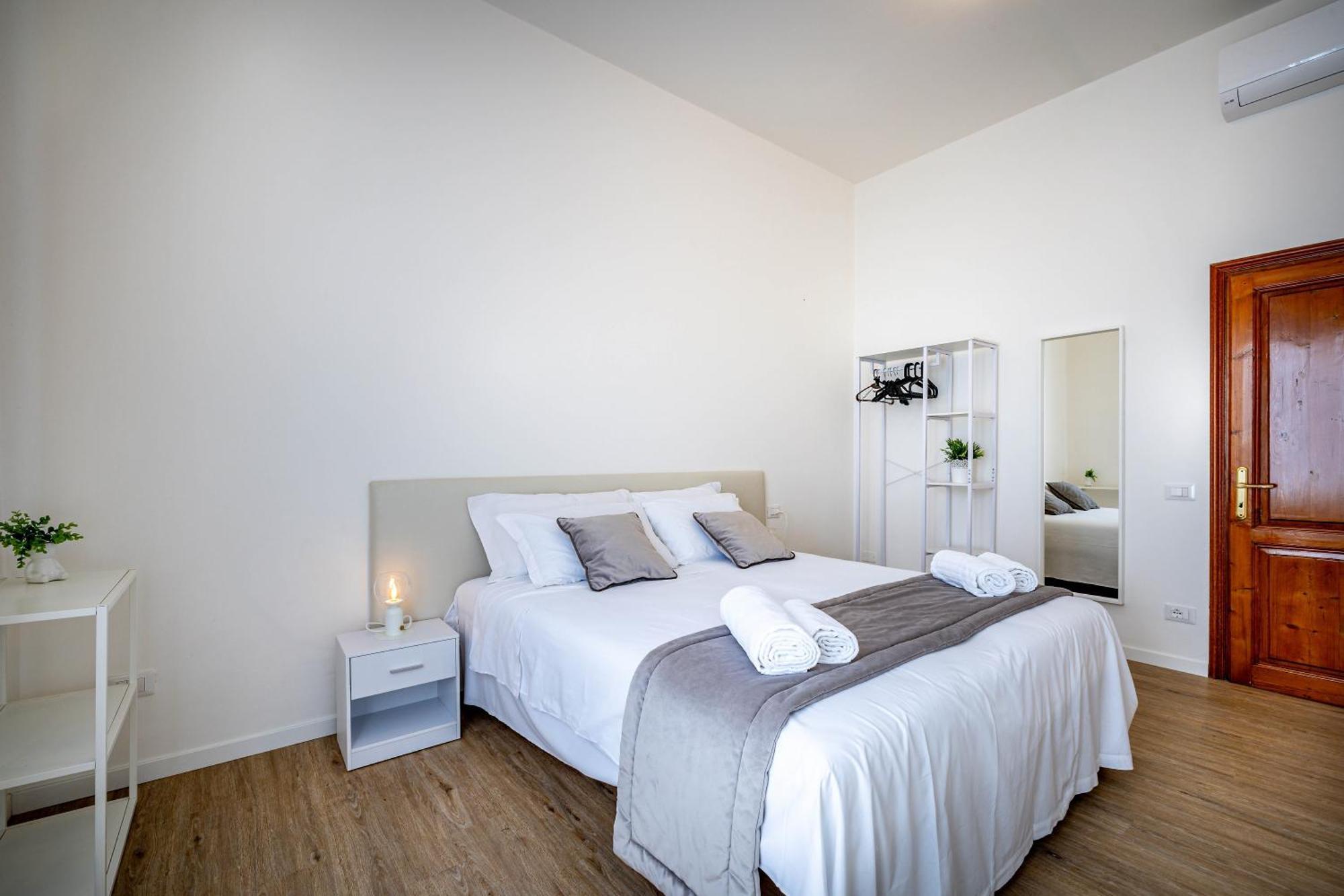 Apartment Yd Aleardi Luminous And Comfy