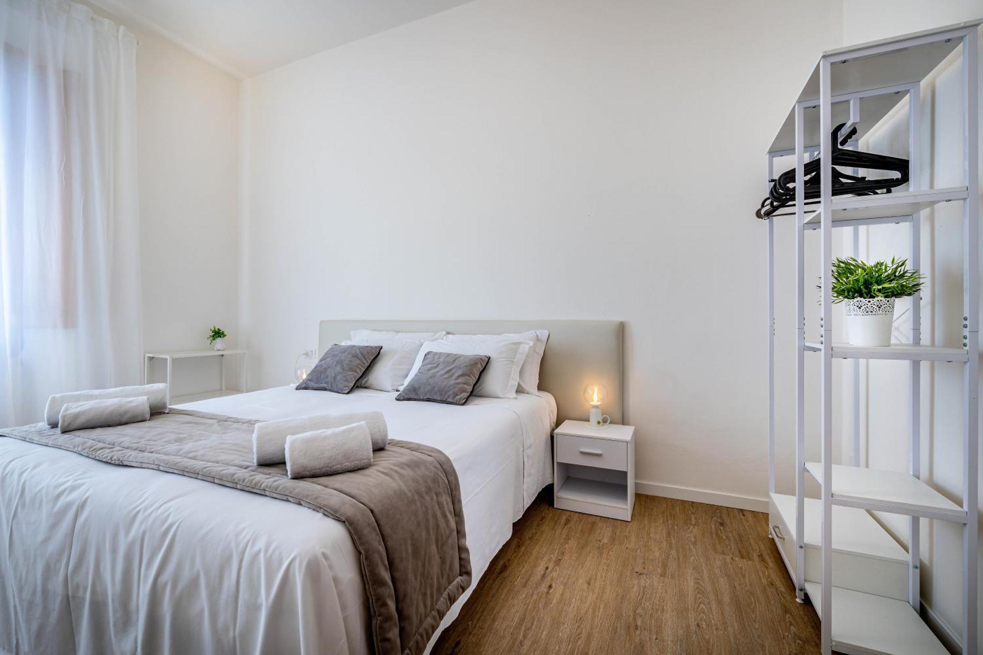 Yd Aleardi Luminous And Comfy Apartment *