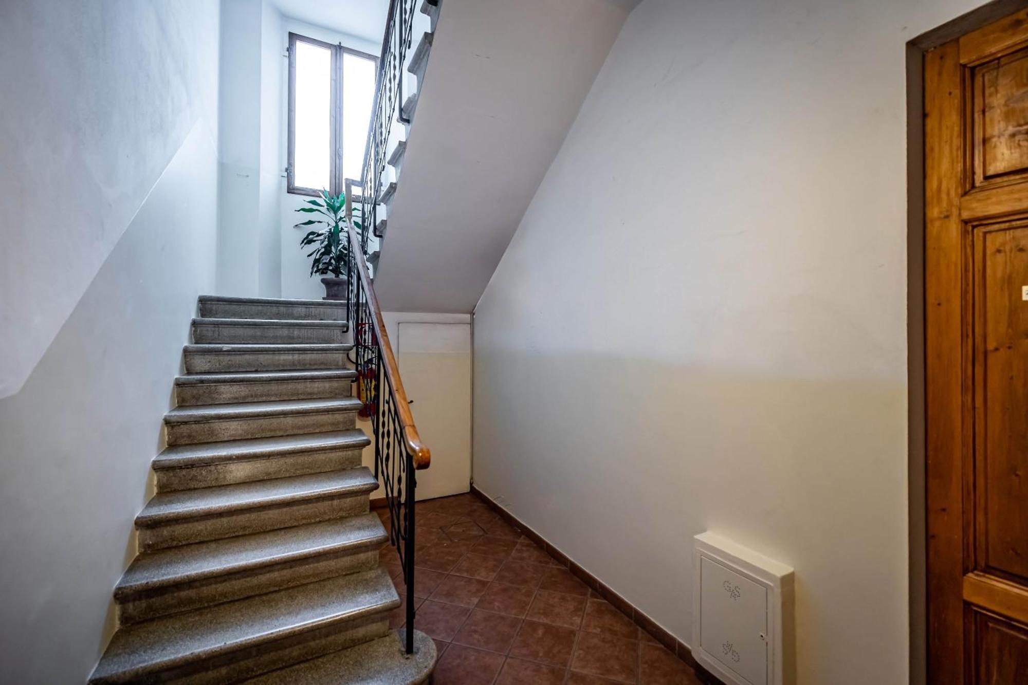 Apartment Yd Aleardi Luminous And Comfy